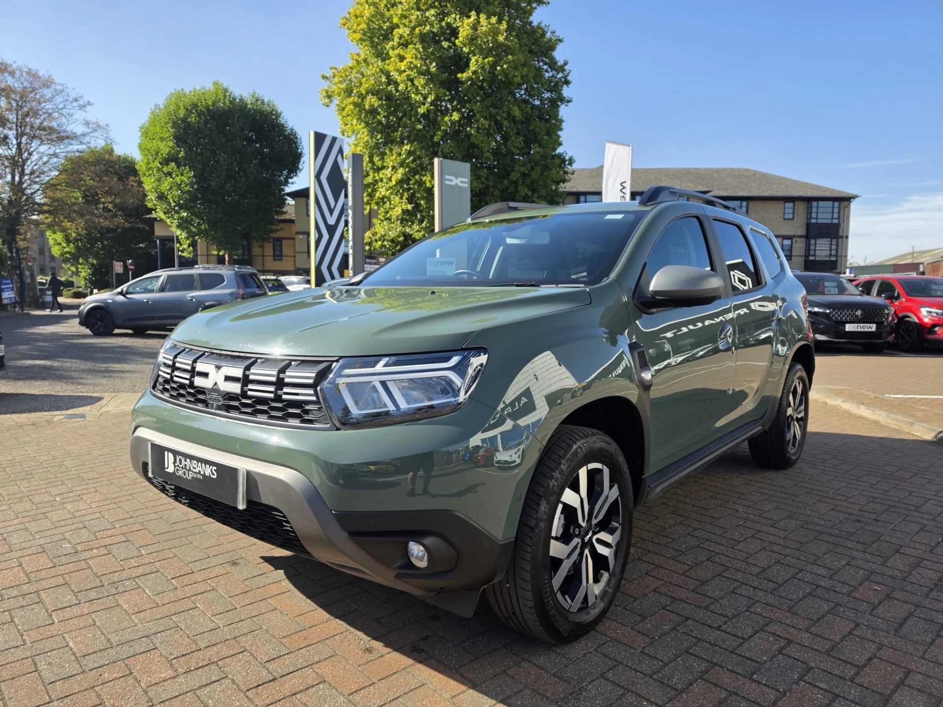 Vehicle image 7