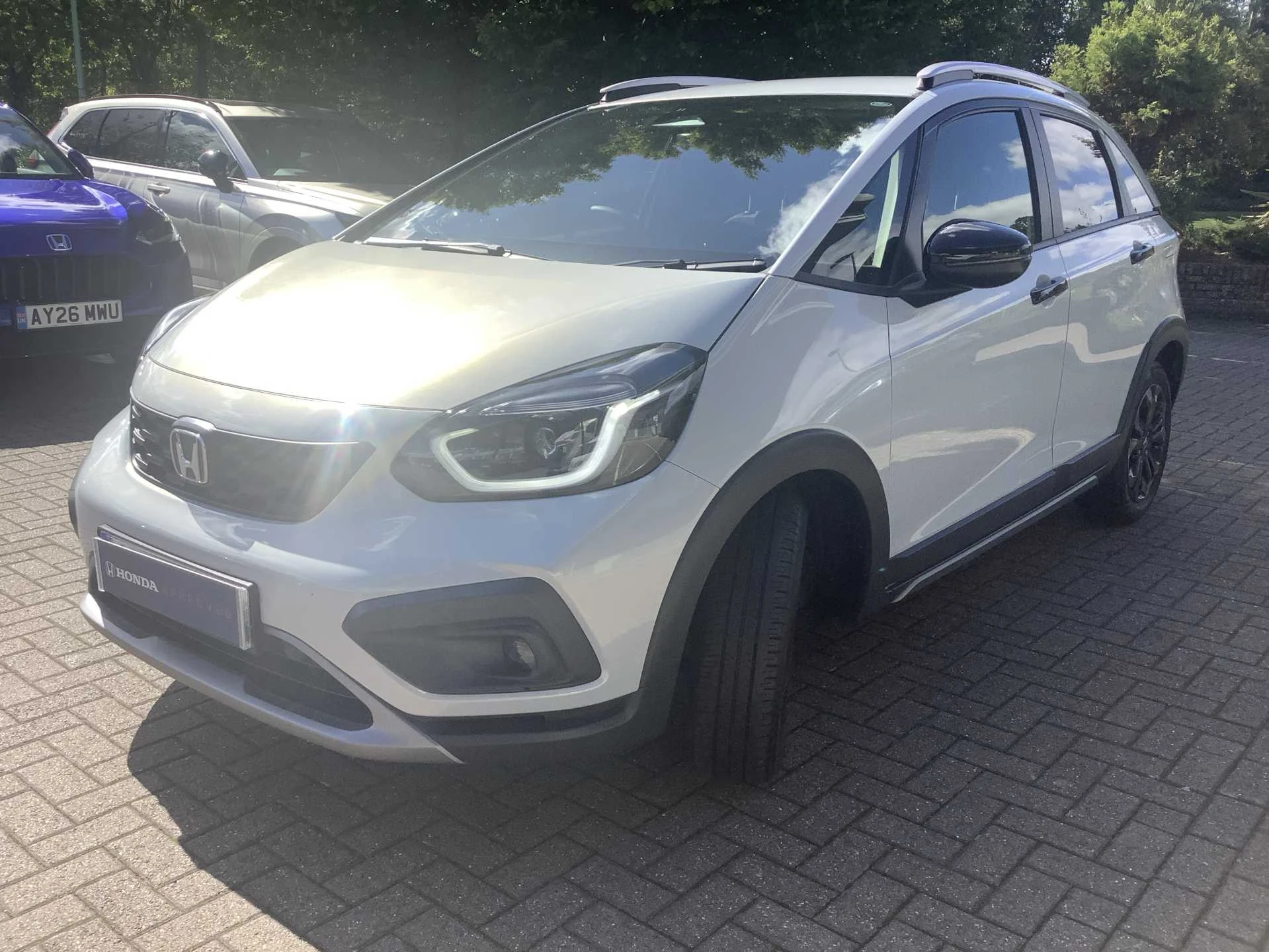 Vehicle image 3