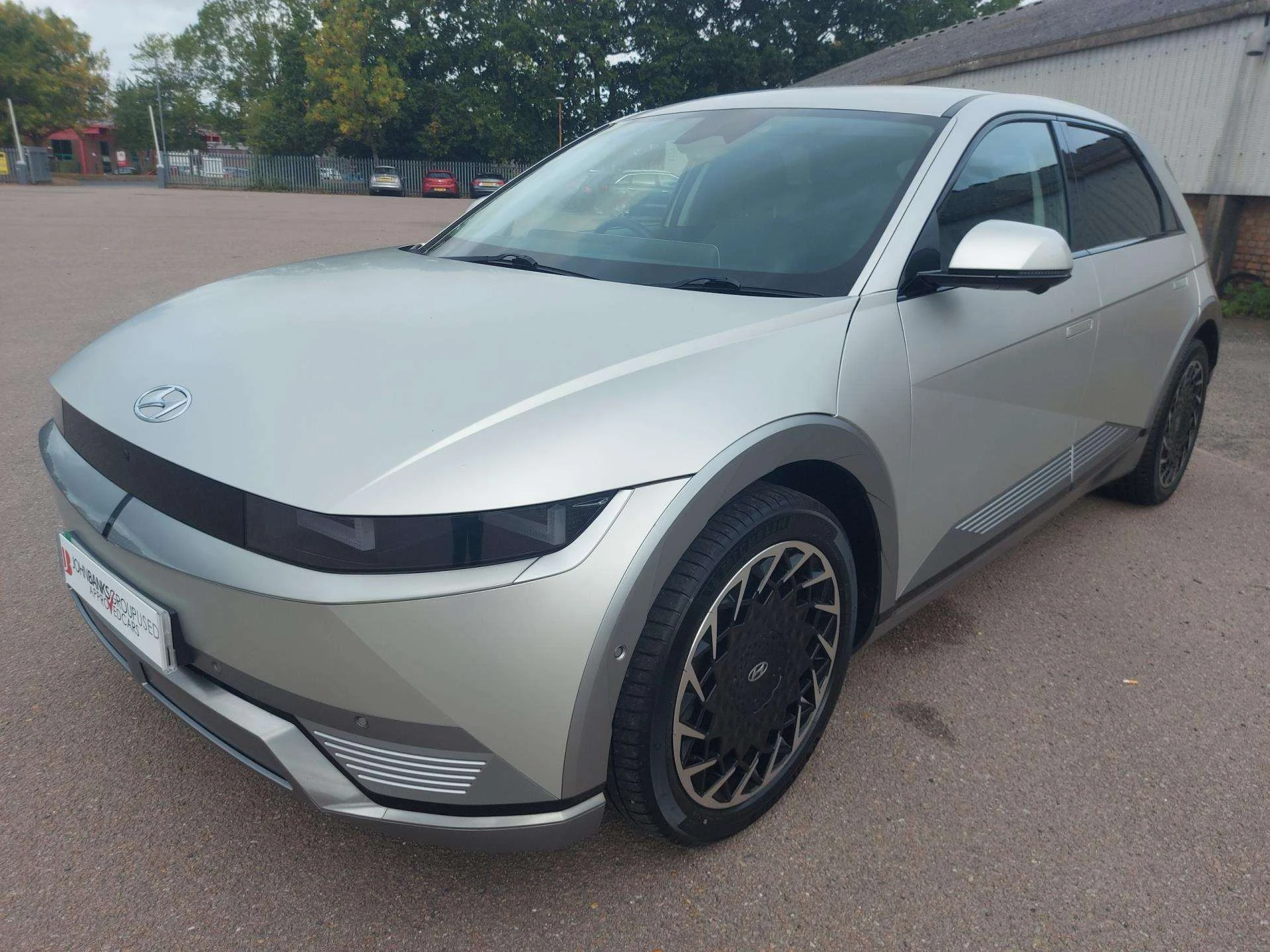 Vehicle image 3