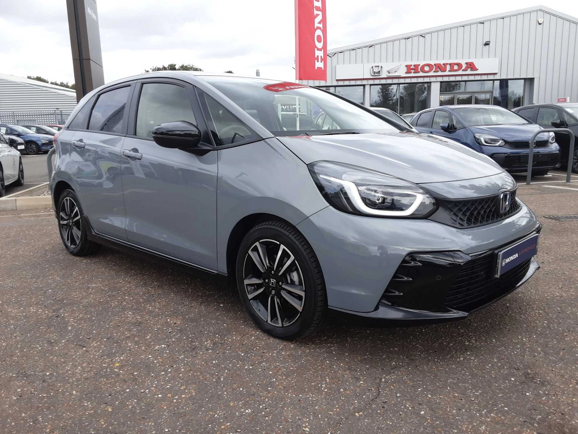 Vehicle image 2