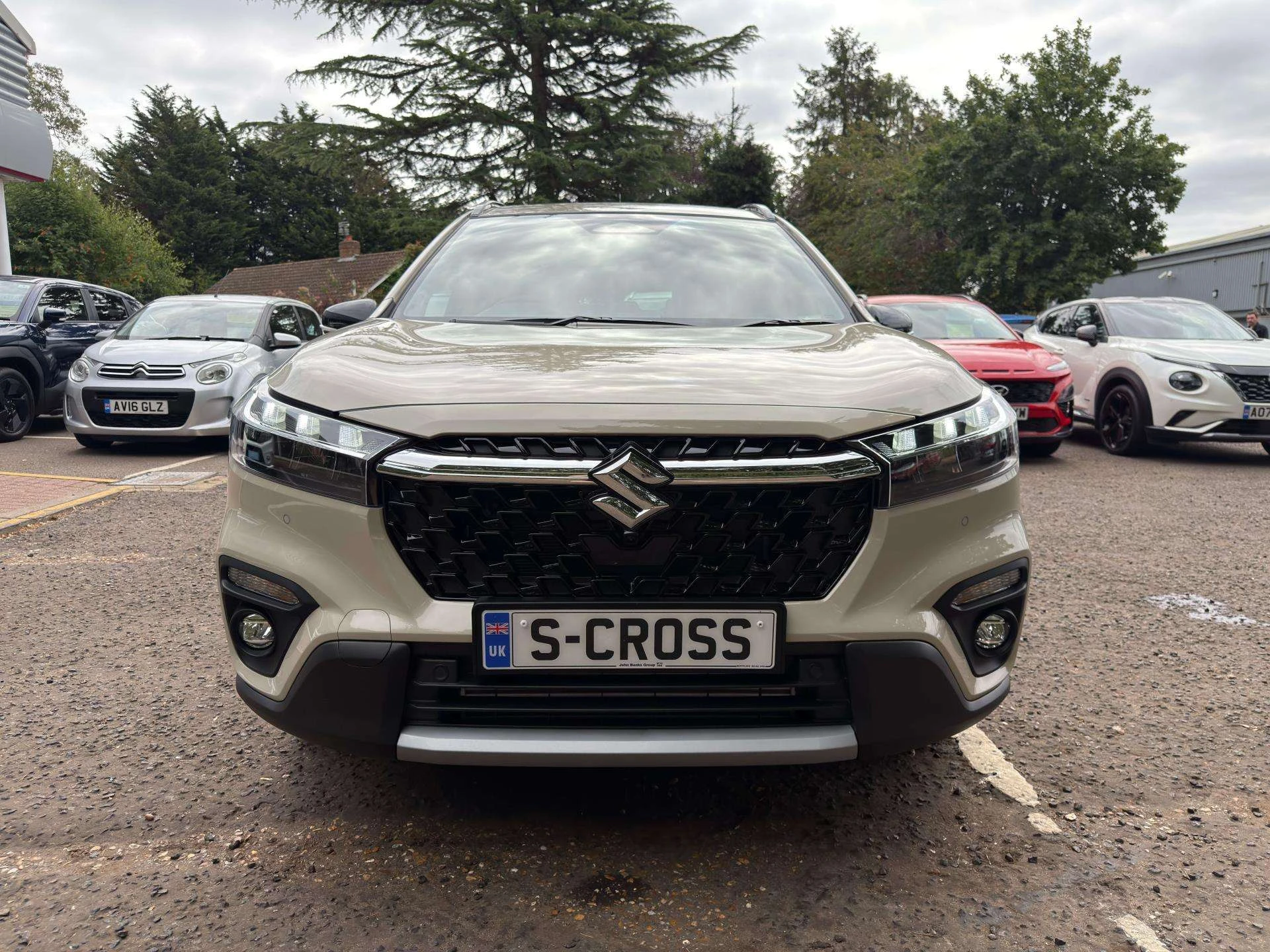 Vehicle image 7
