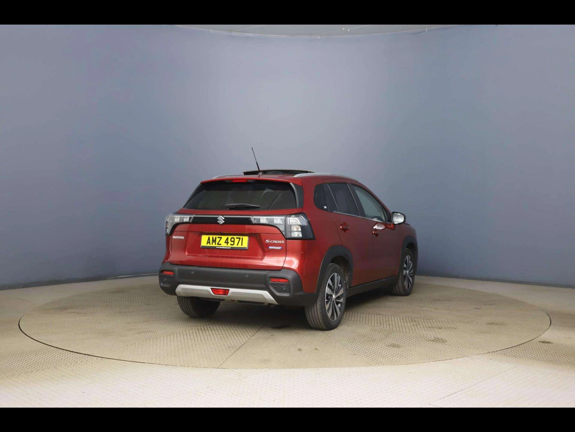 Vehicle image 7