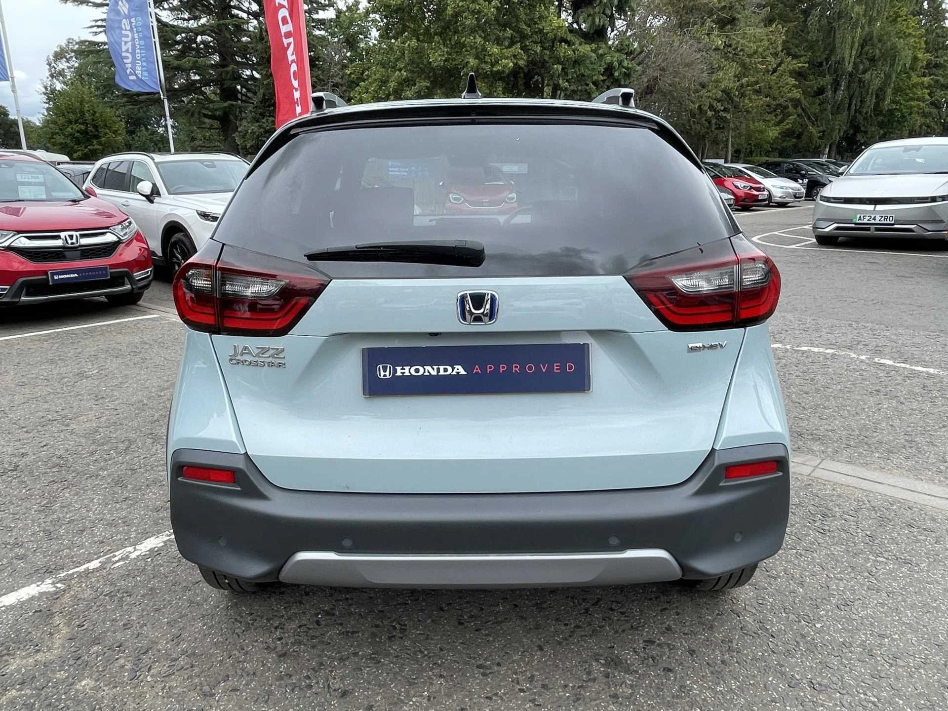 Vehicle image 7