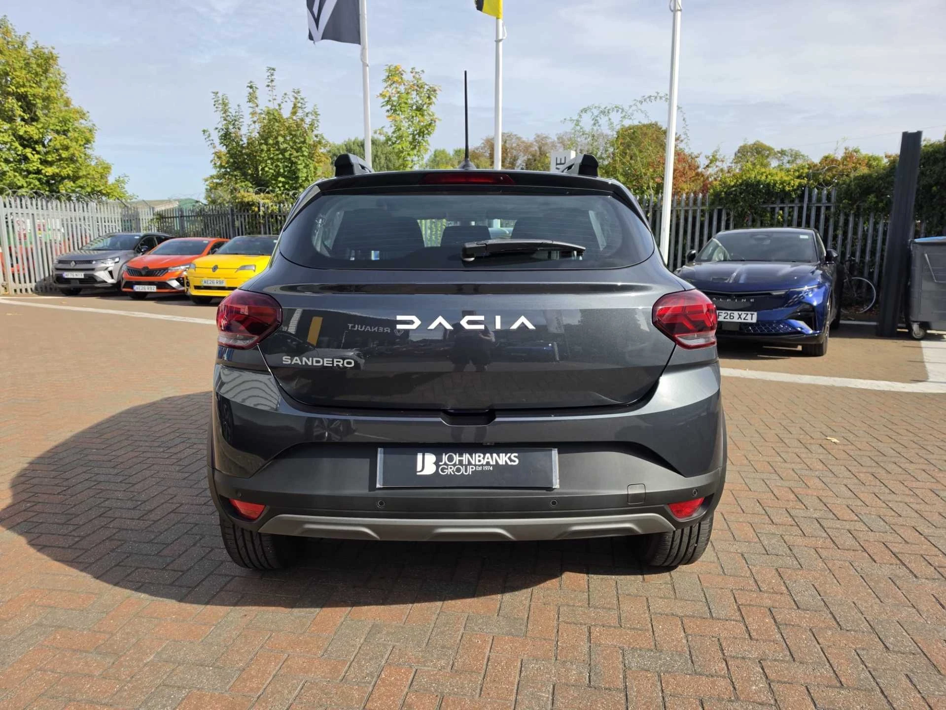 Vehicle image 3