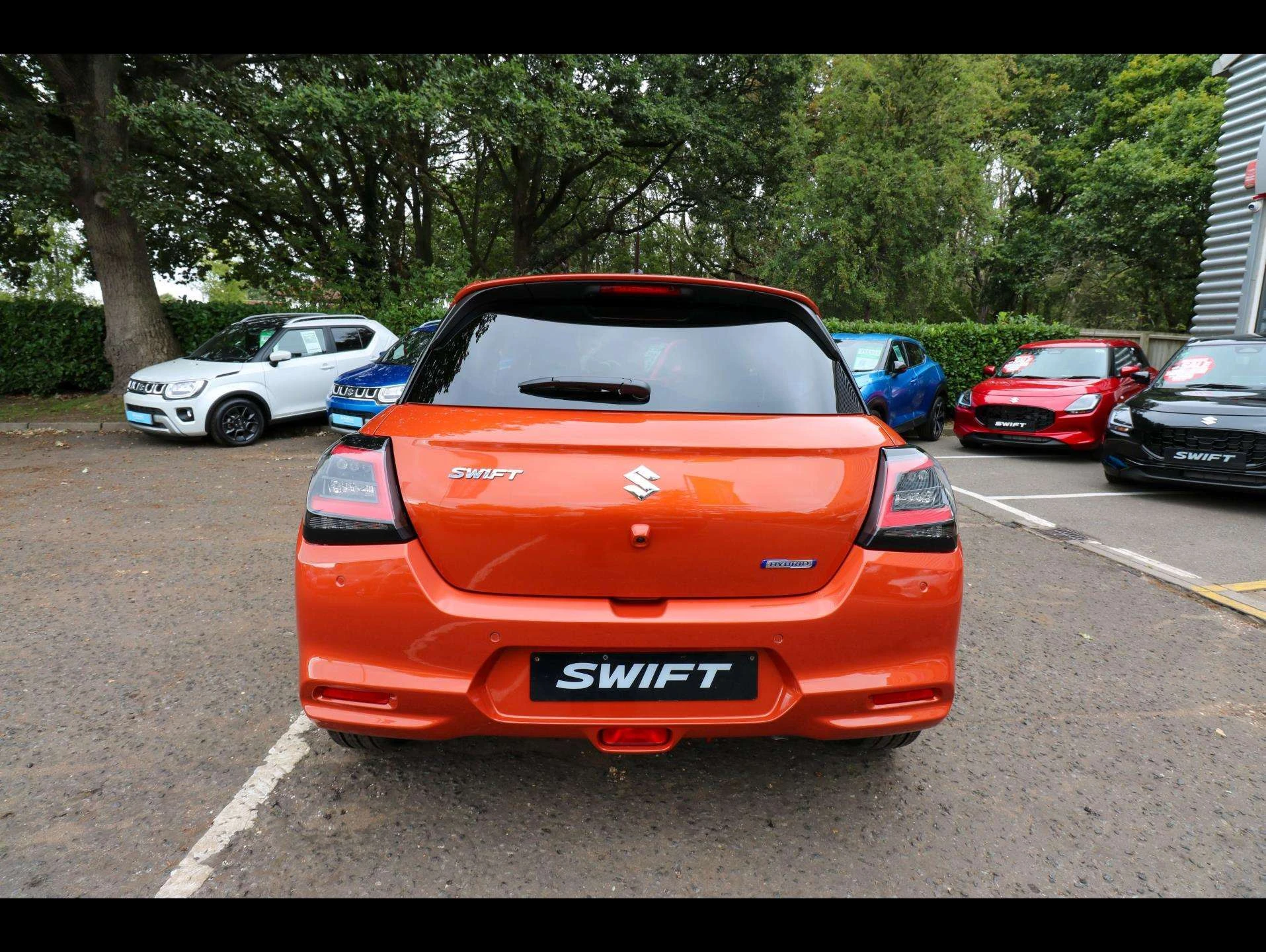 Vehicle image 7