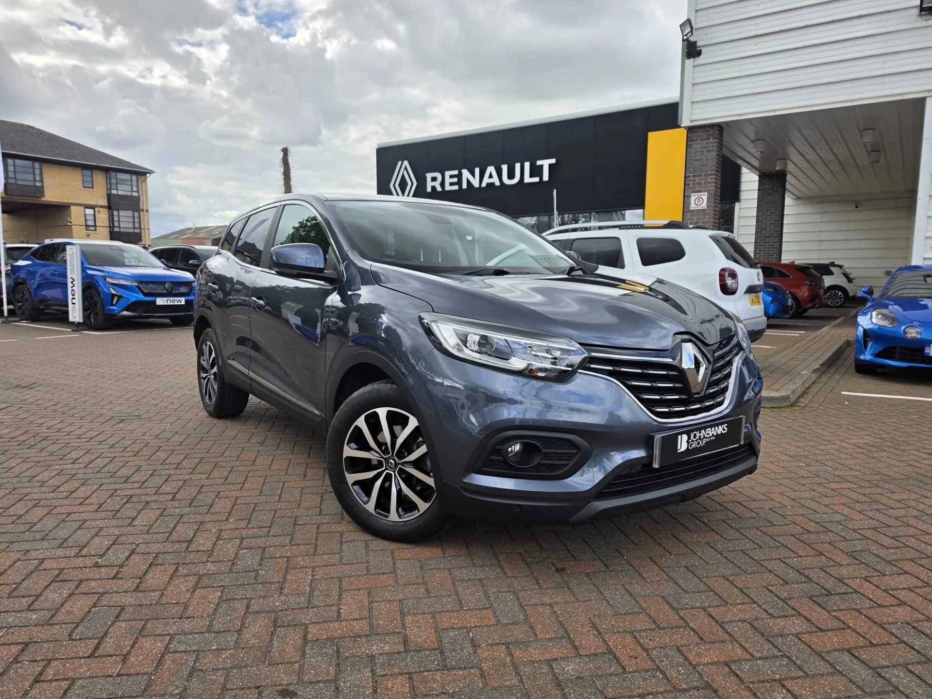Vehicle image 1