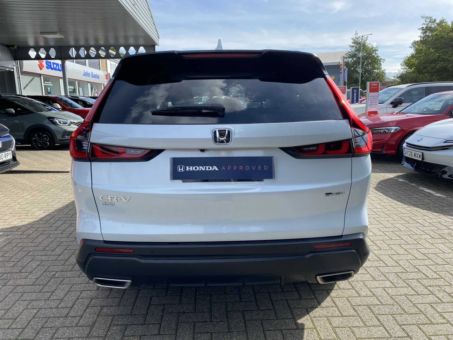 Vehicle image 6