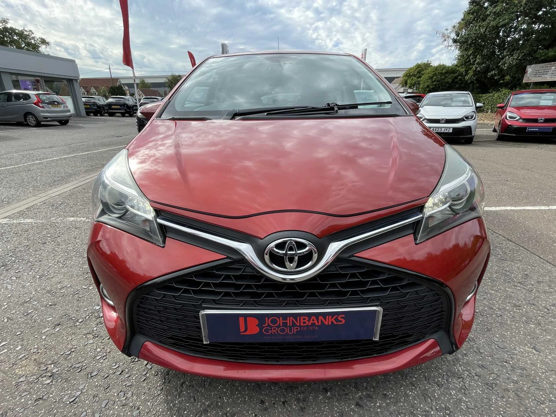 Vehicle image 6