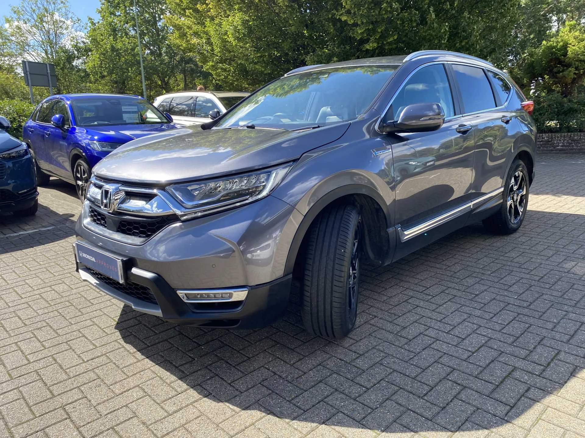 Vehicle image 3