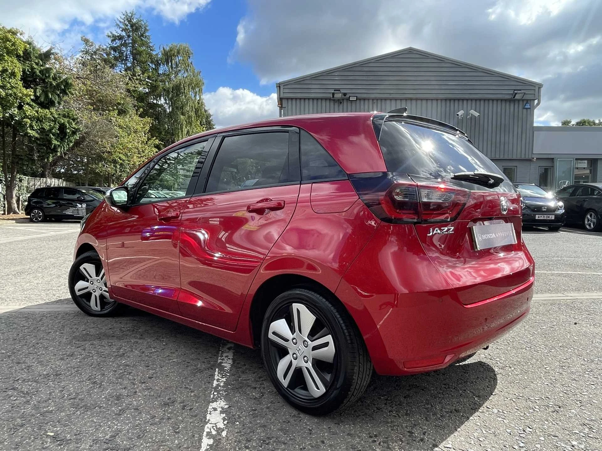 Vehicle image 3