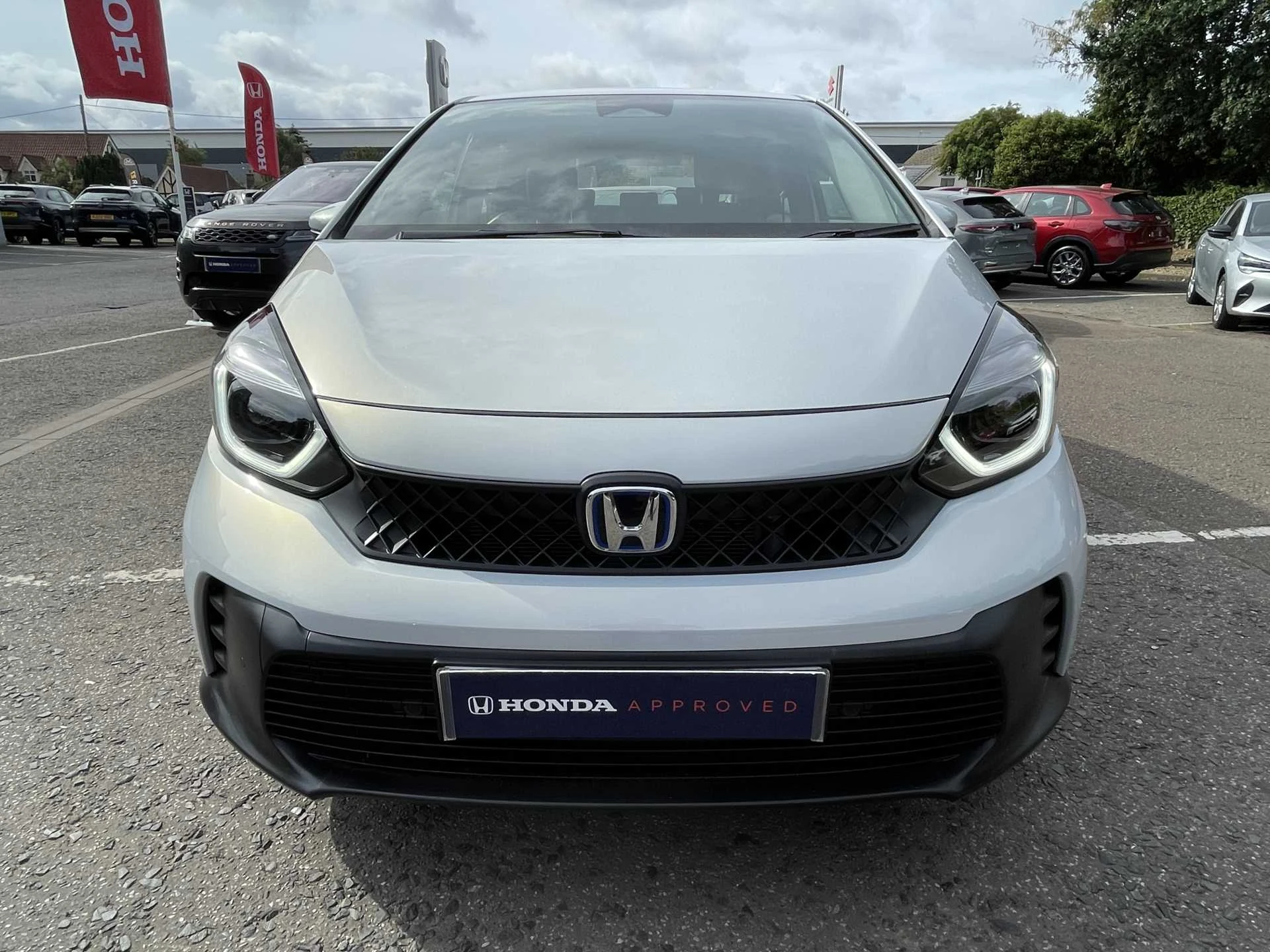 Vehicle image 6