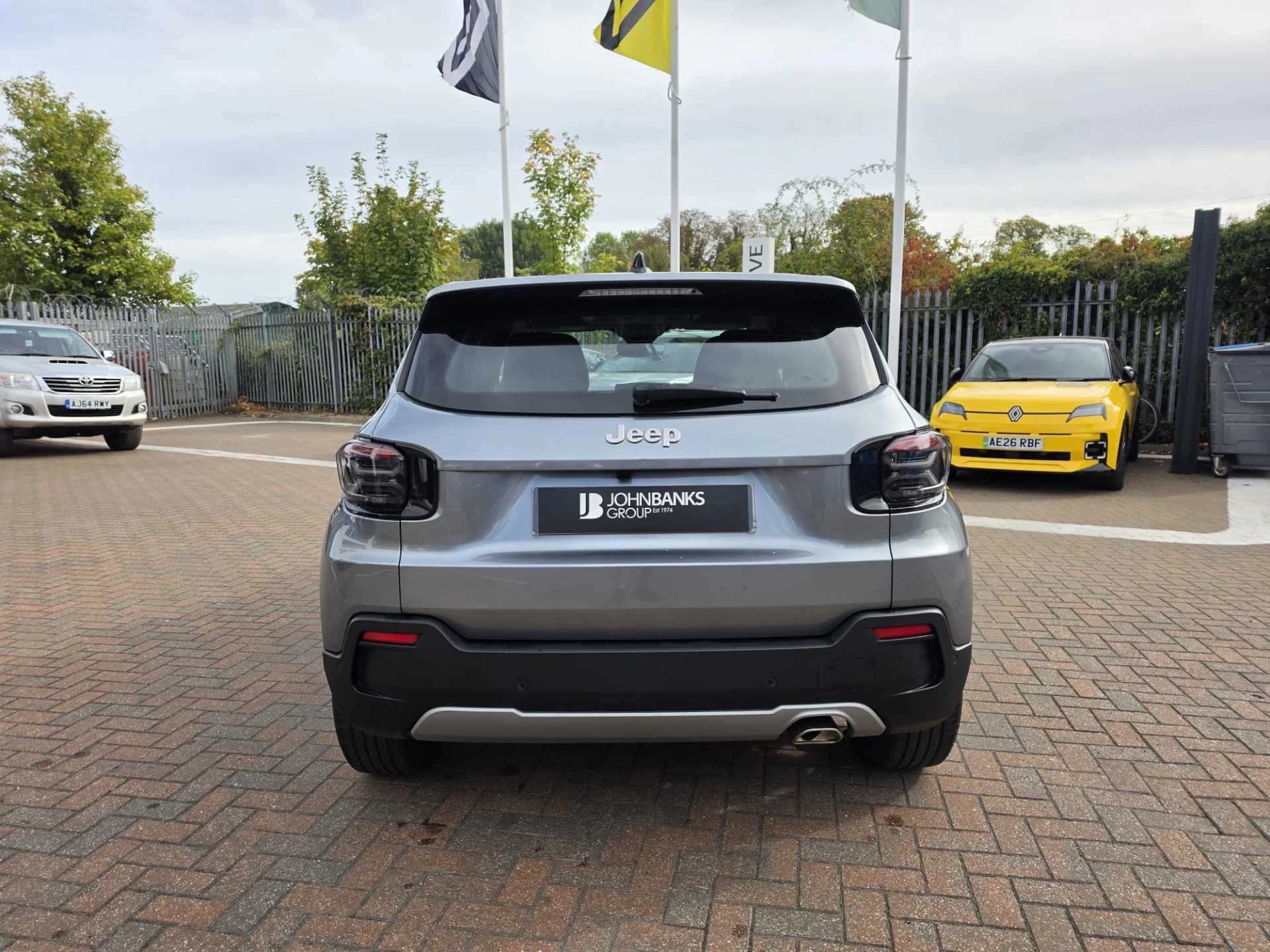 Vehicle image 3
