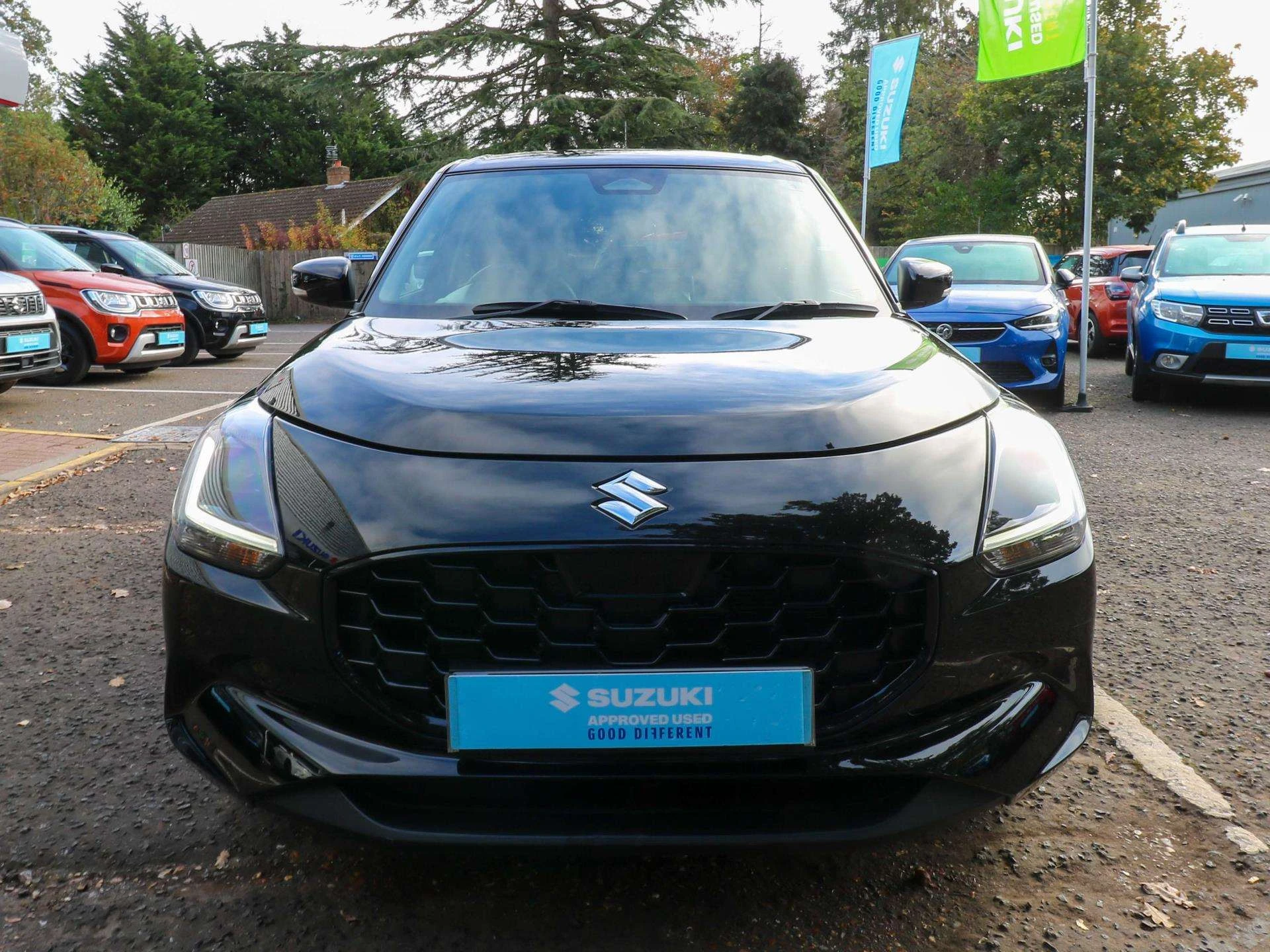 Vehicle image 4