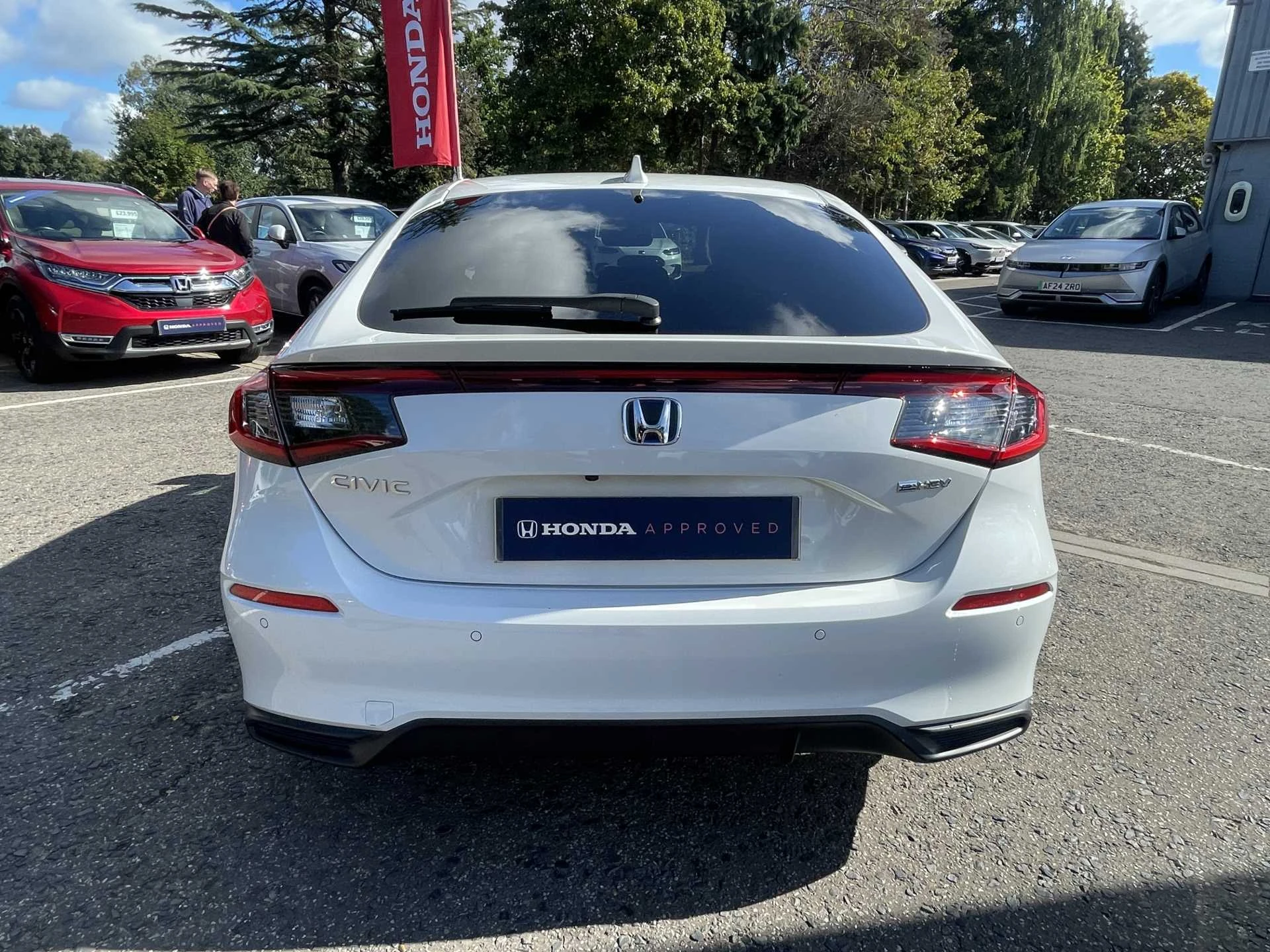 Vehicle image 7