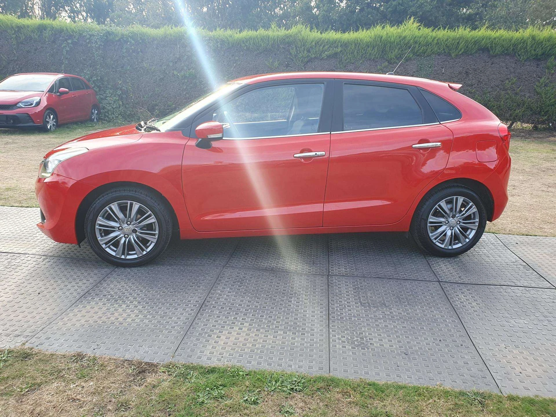 Vehicle image 4
