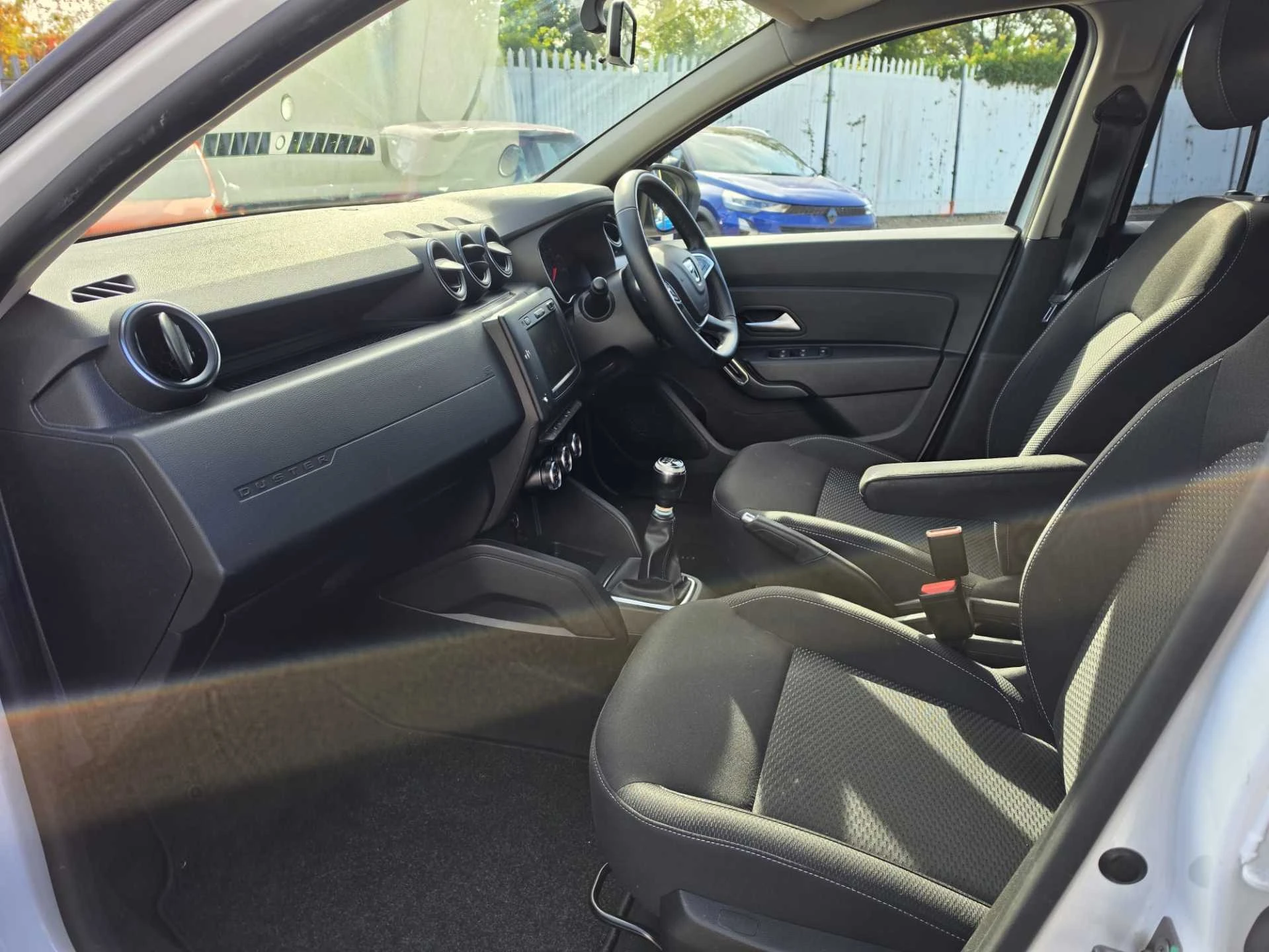 Vehicle image 7
