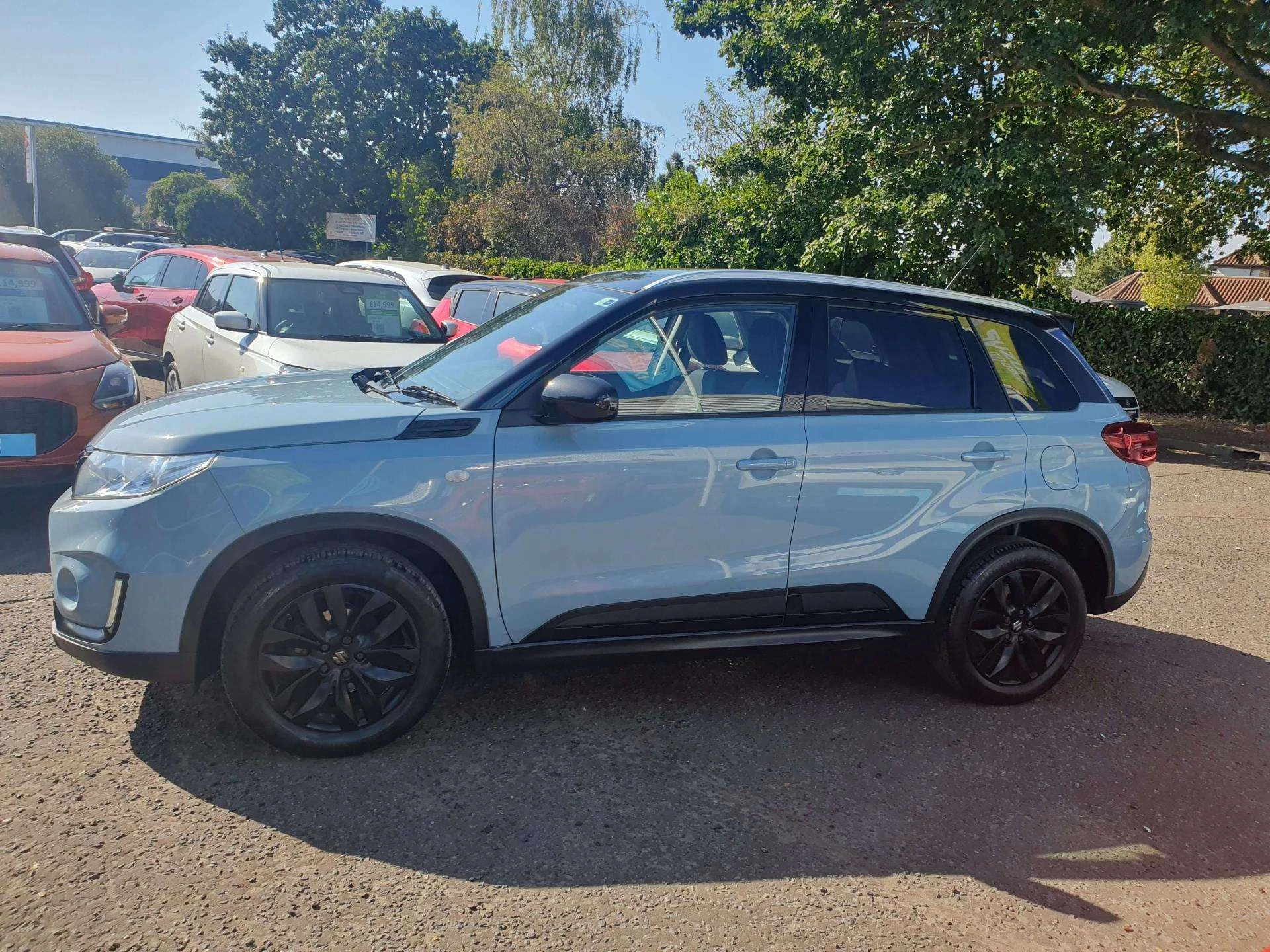 Vehicle image 7