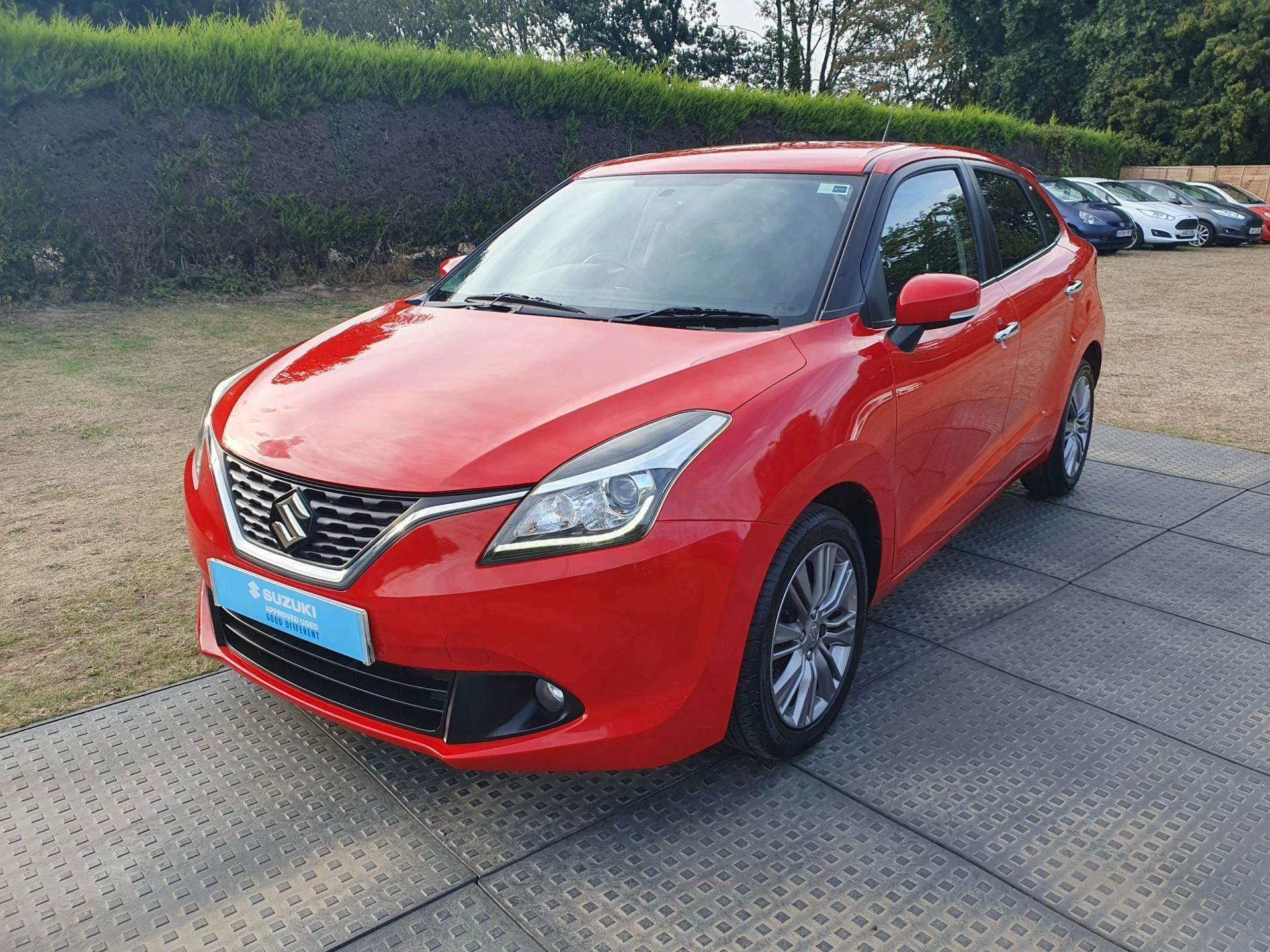Vehicle image 3