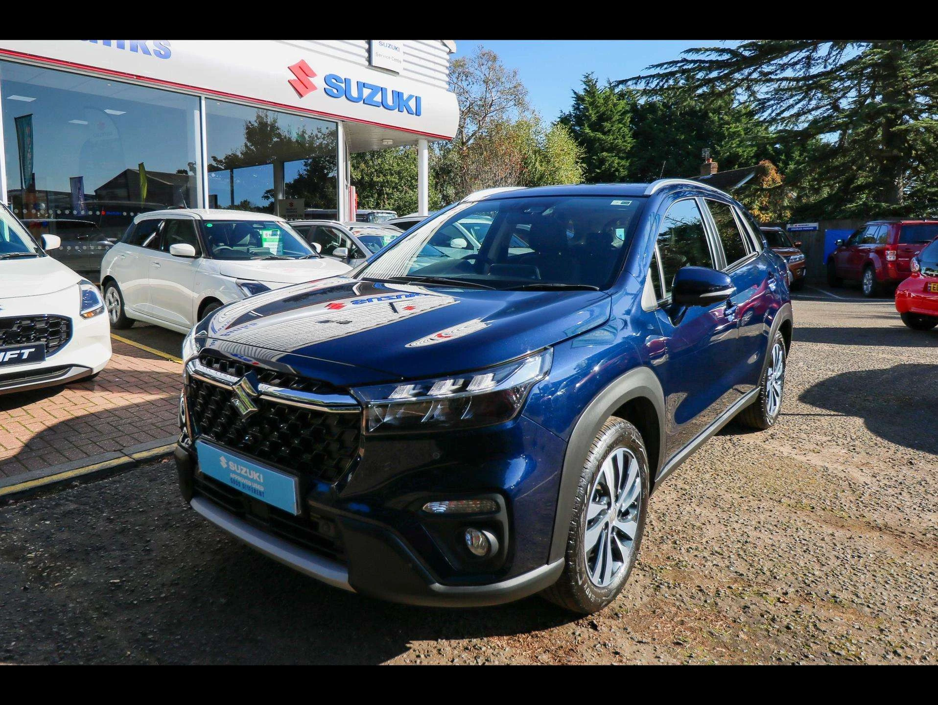 Vehicle image 3