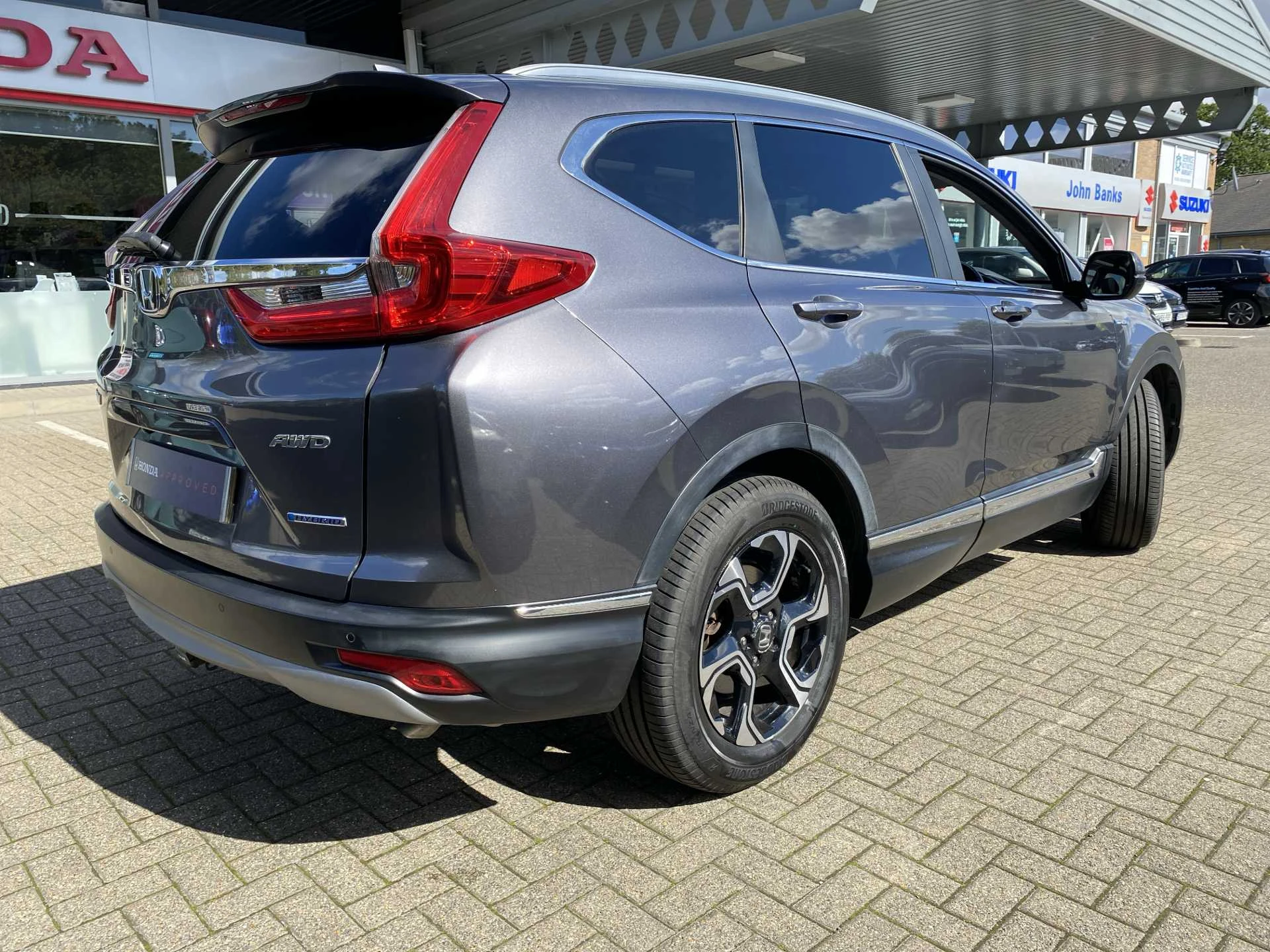Vehicle image 7