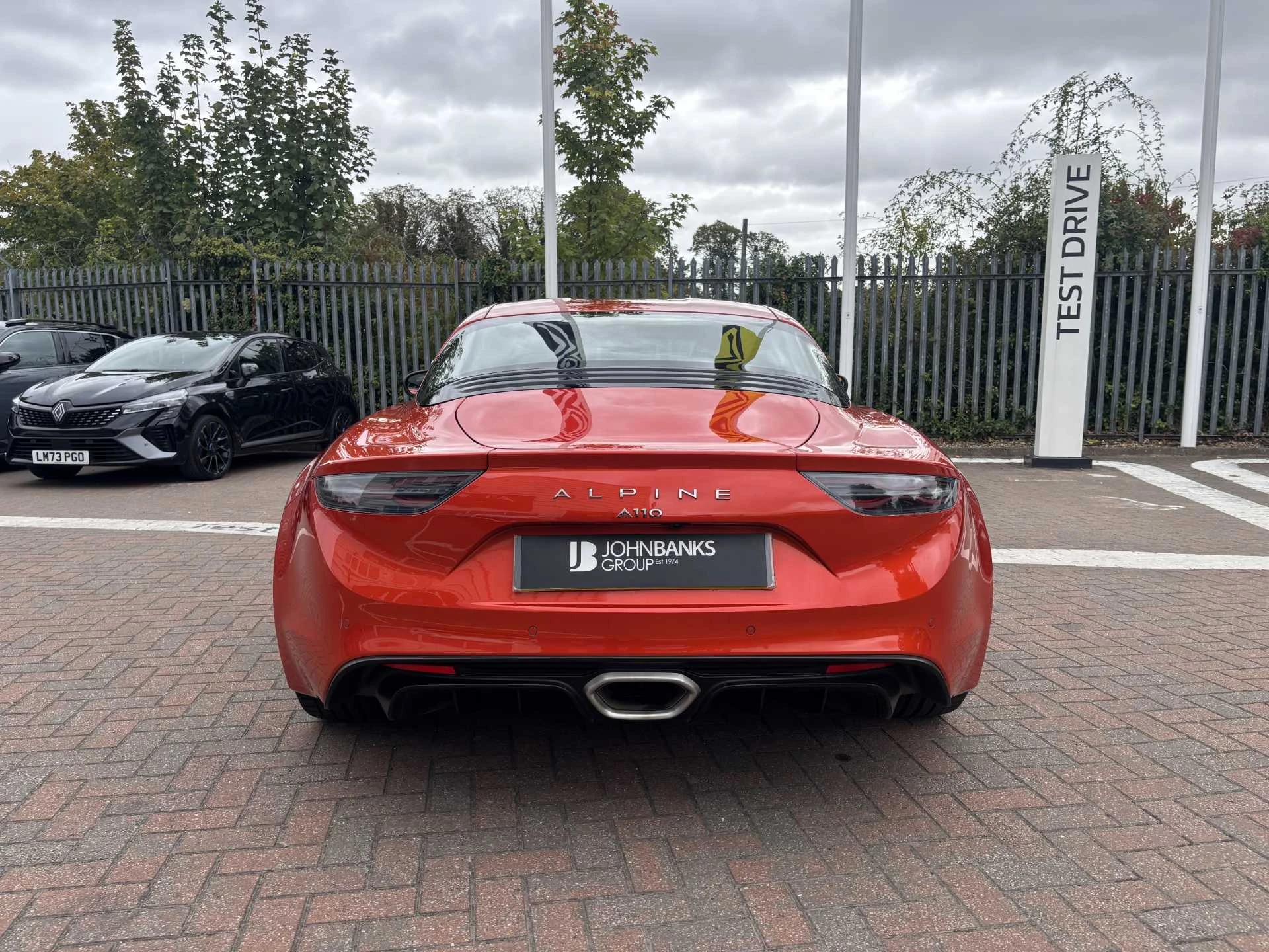Vehicle image 3