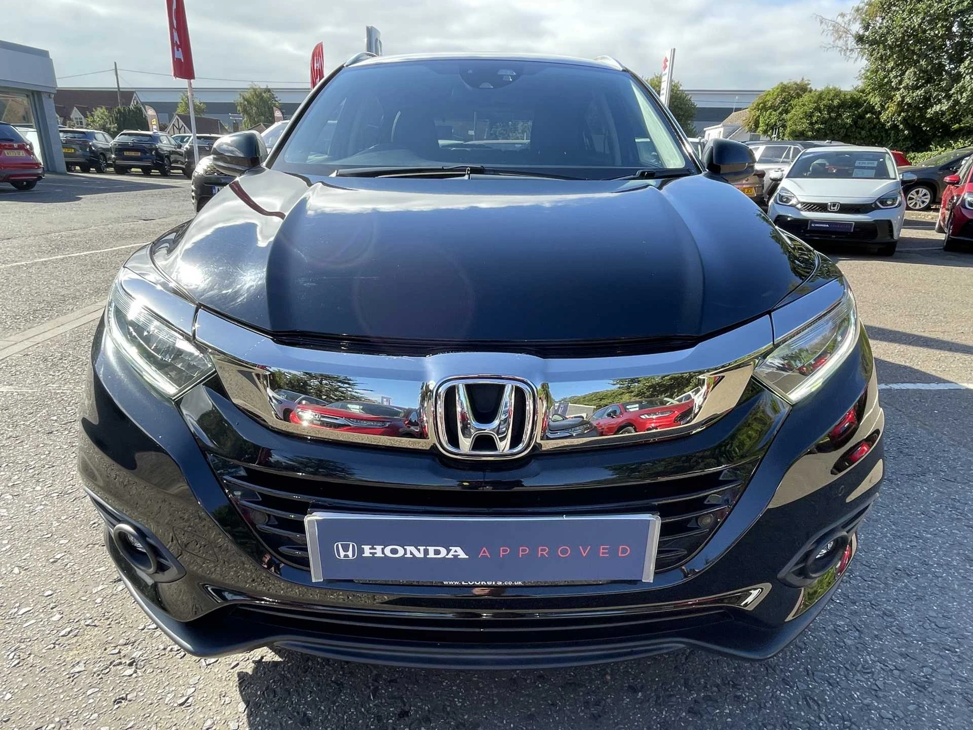 Vehicle image 6