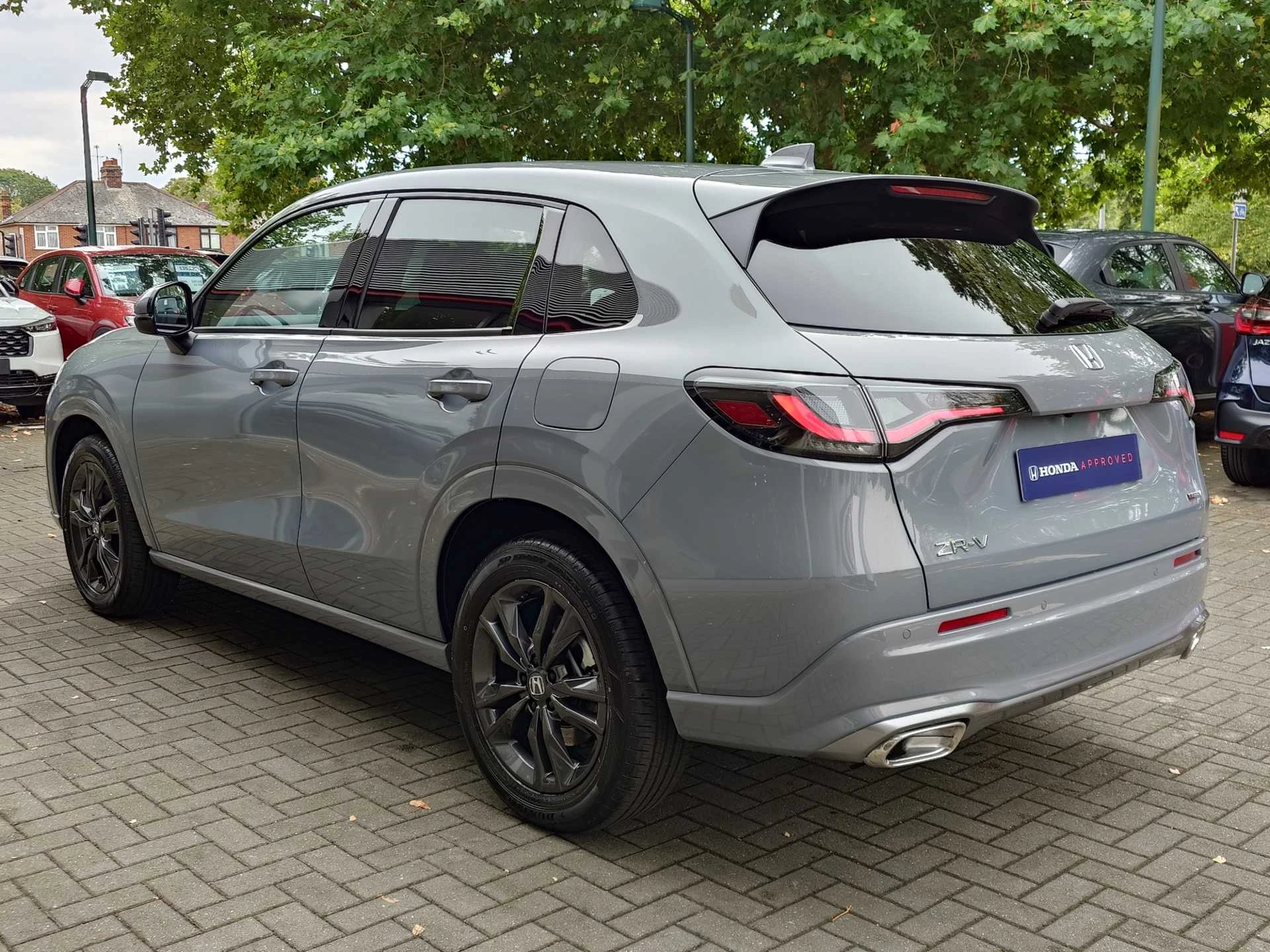 Vehicle image 3