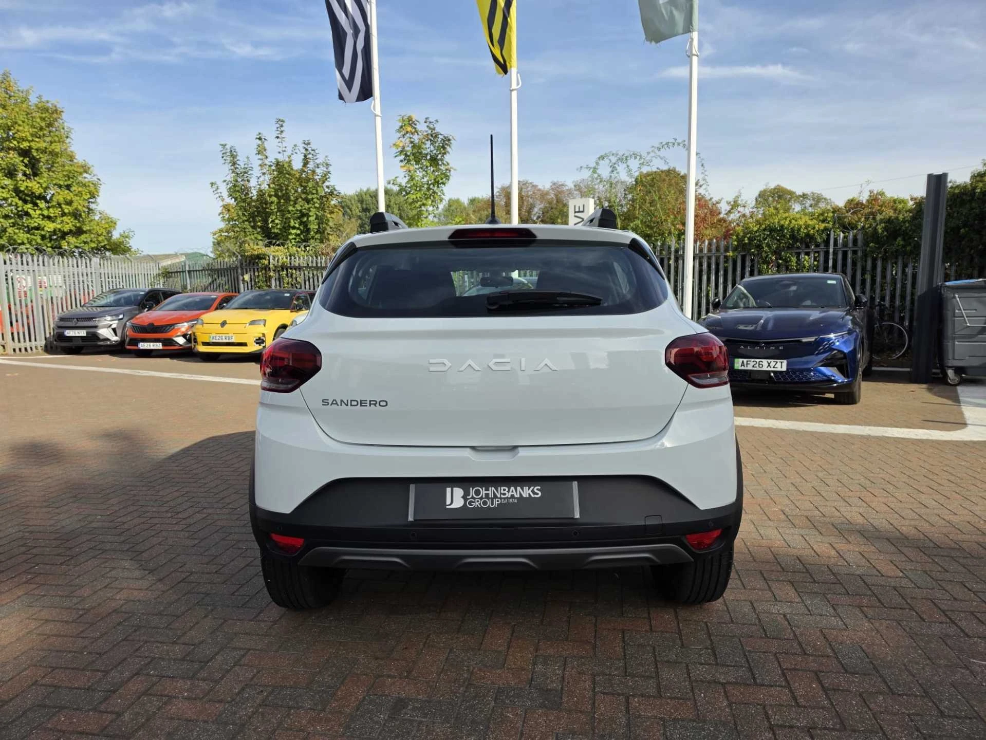 Vehicle image 3