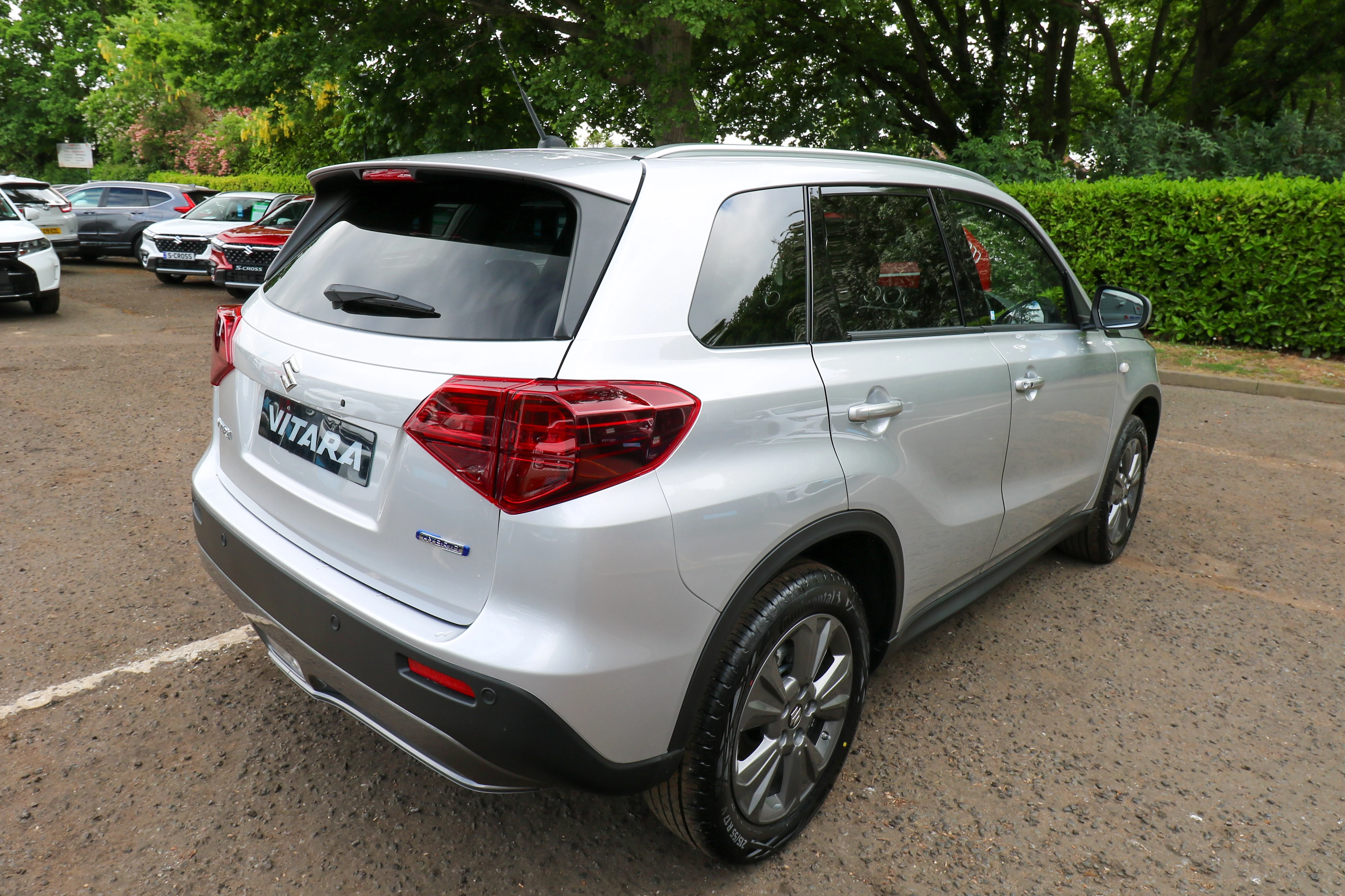 Vehicle image 4