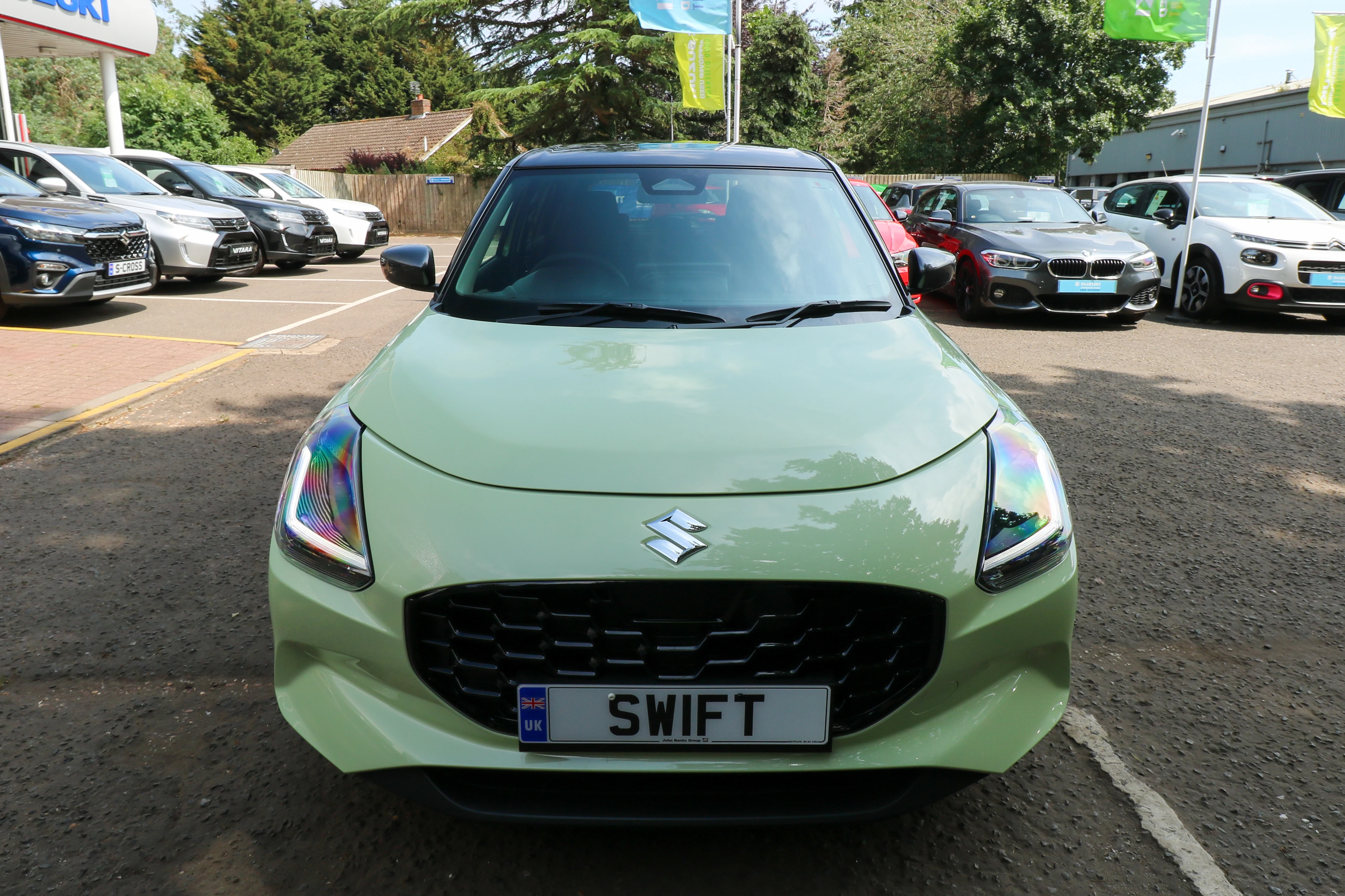 Vehicle image 3