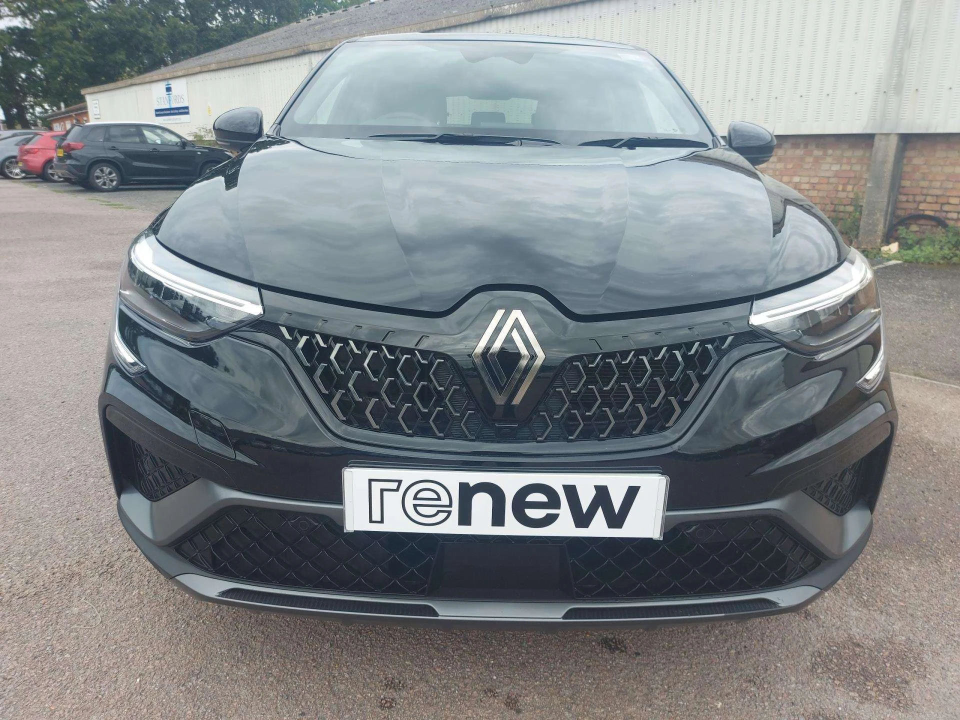Vehicle image 6