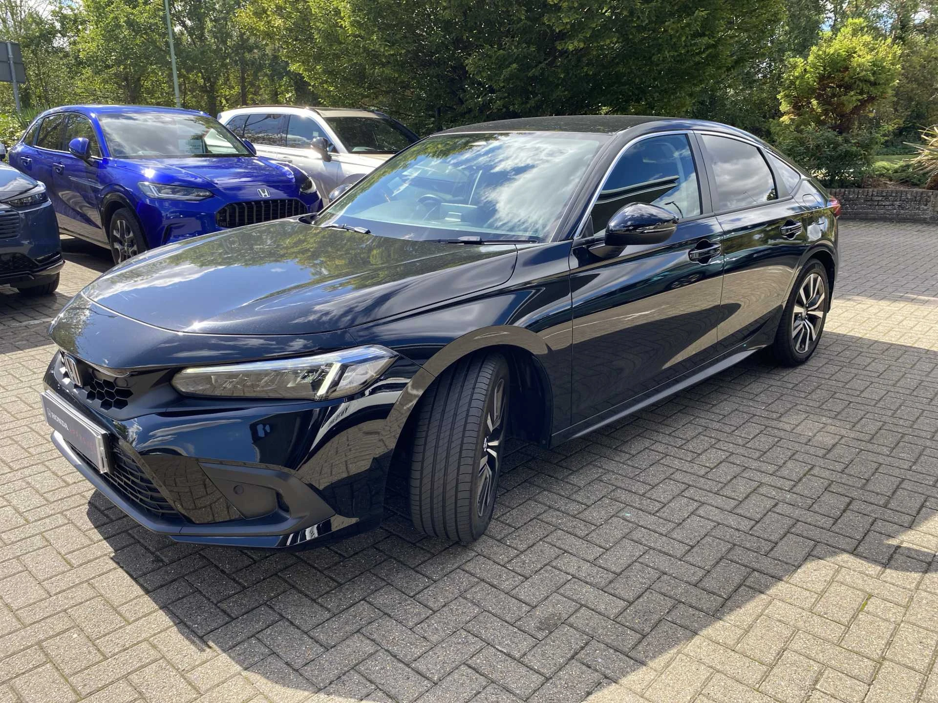 Vehicle image 3