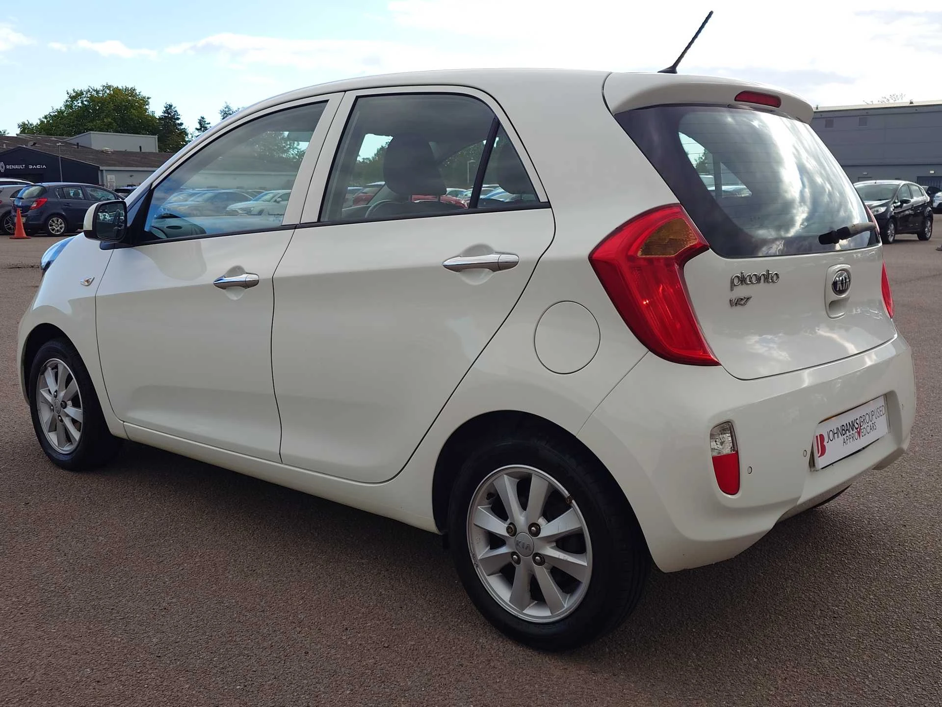 Vehicle image 2