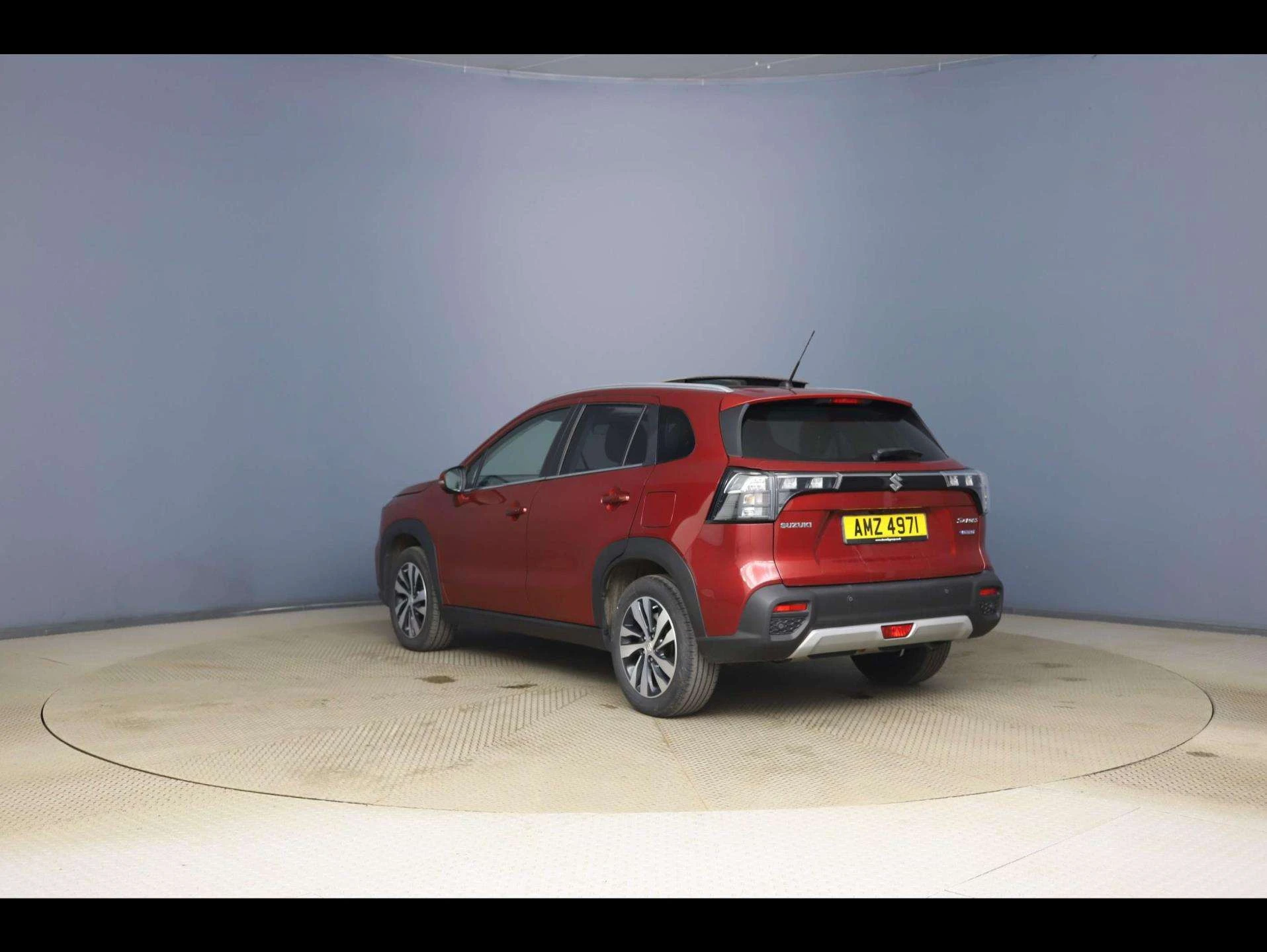 Vehicle image 6