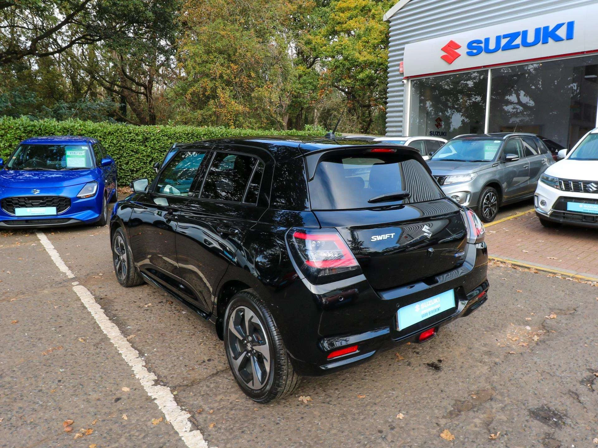 Vehicle image 6