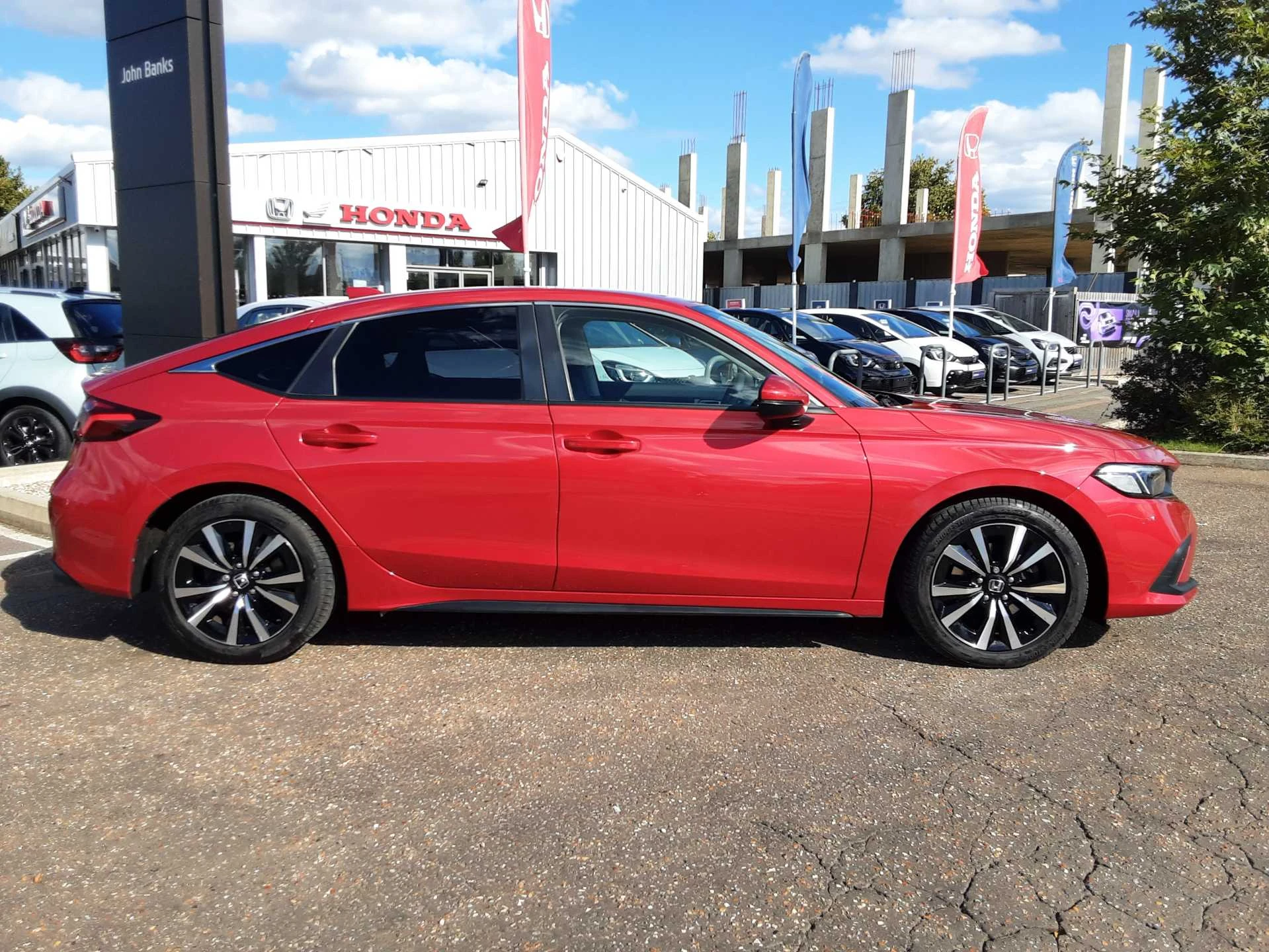 Vehicle image 3