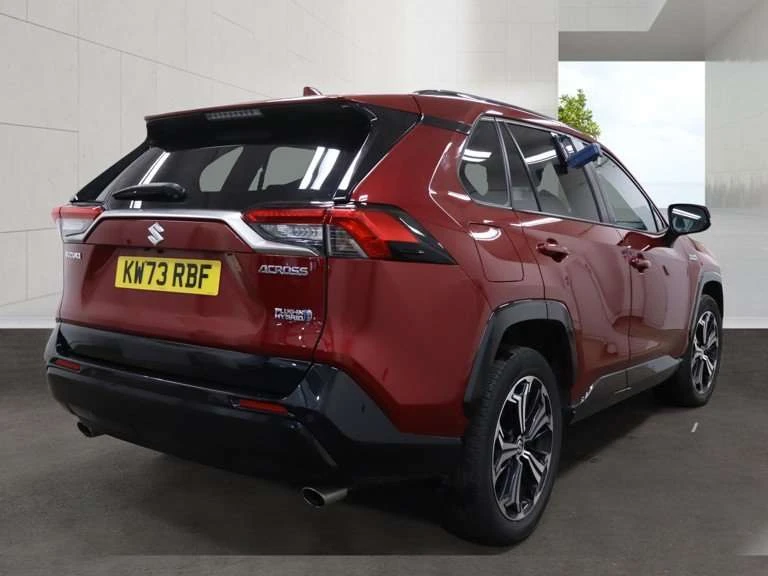 Vehicle image 4