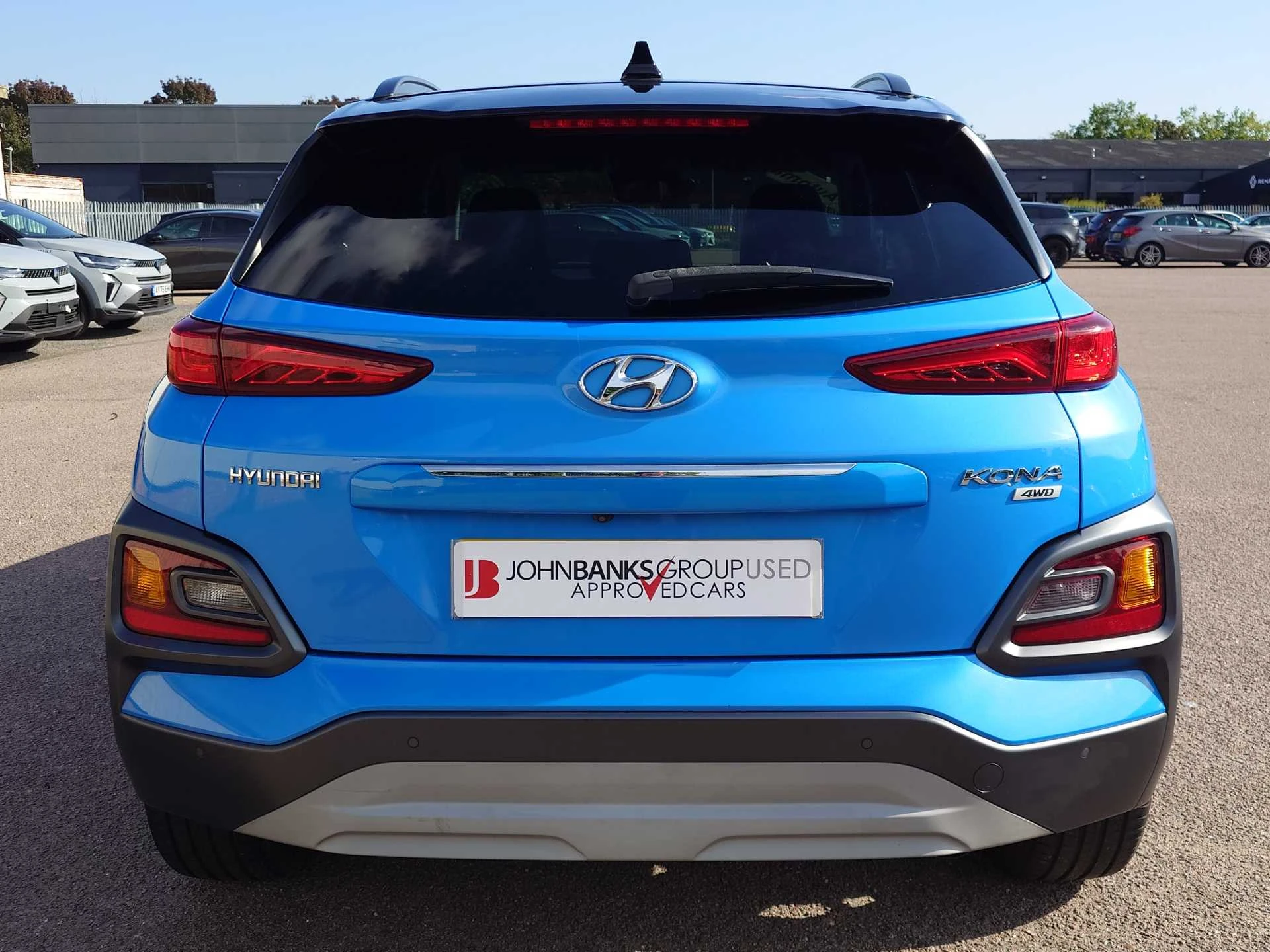 Vehicle image 7
