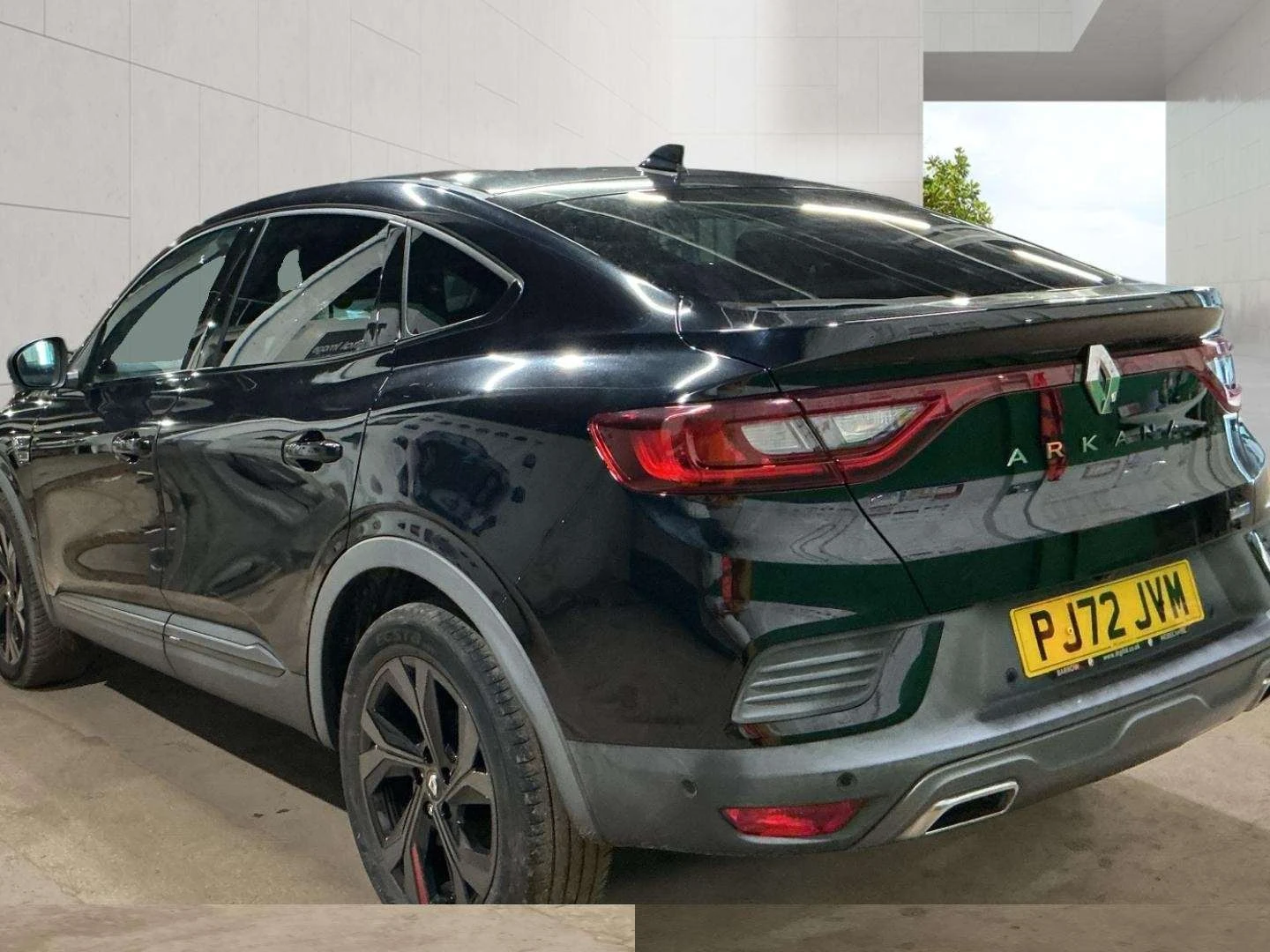Vehicle image 3
