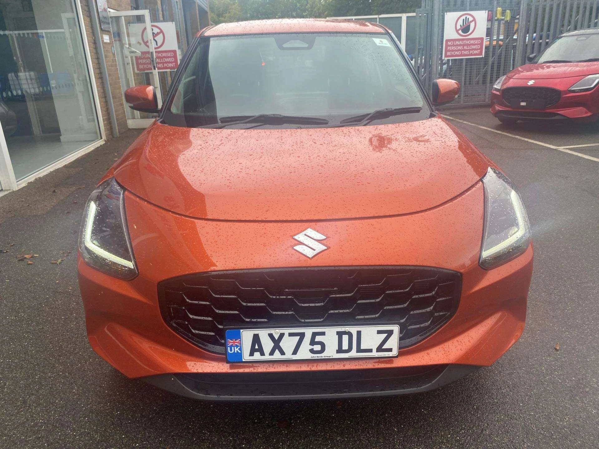Vehicle image 4