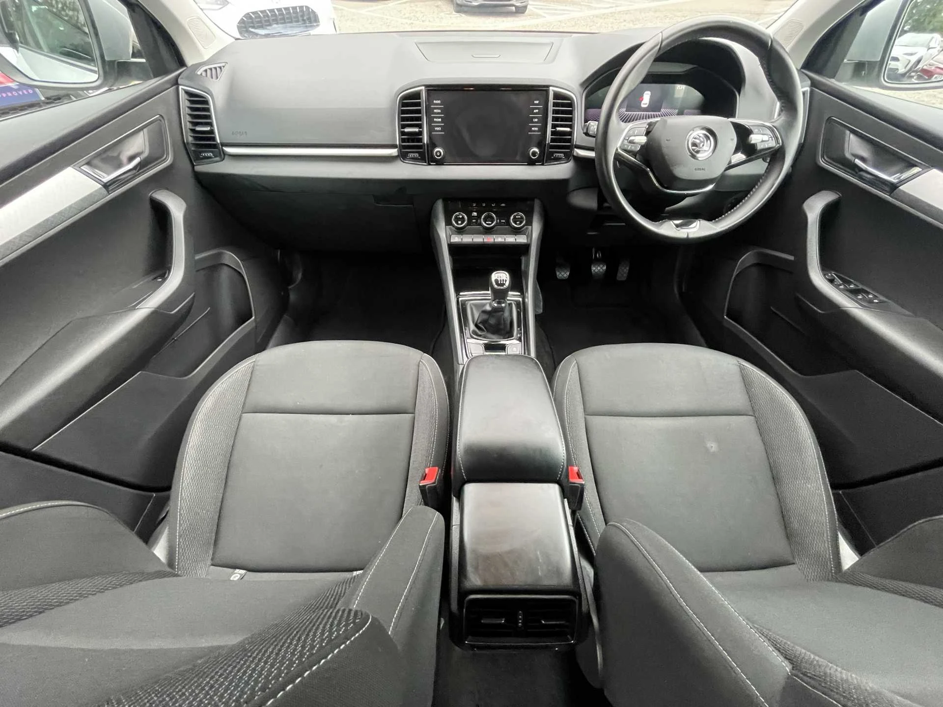 Vehicle image 4