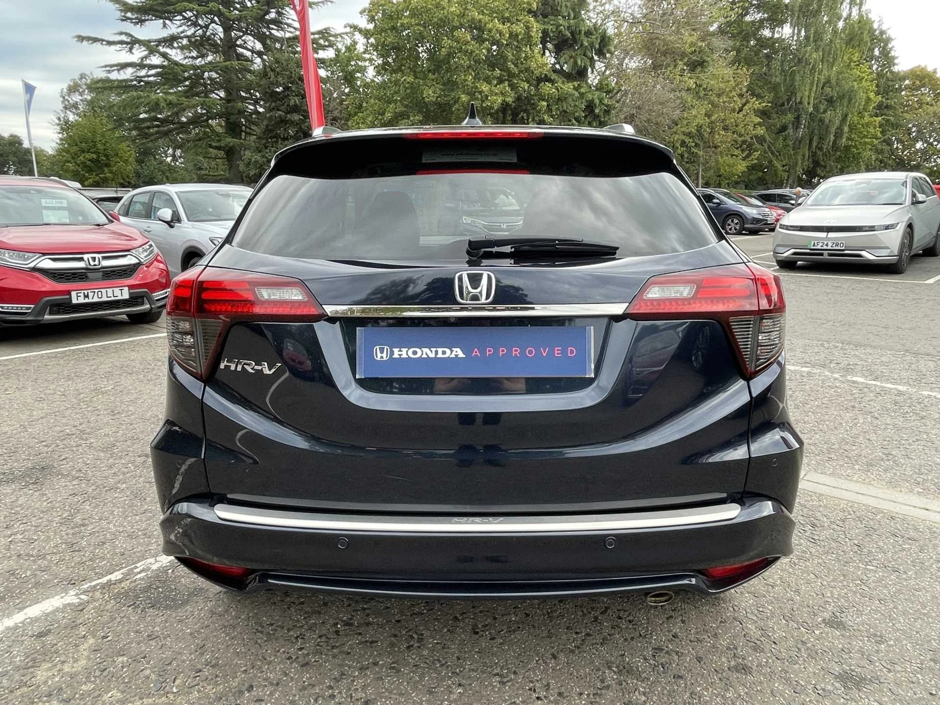 Vehicle image 7