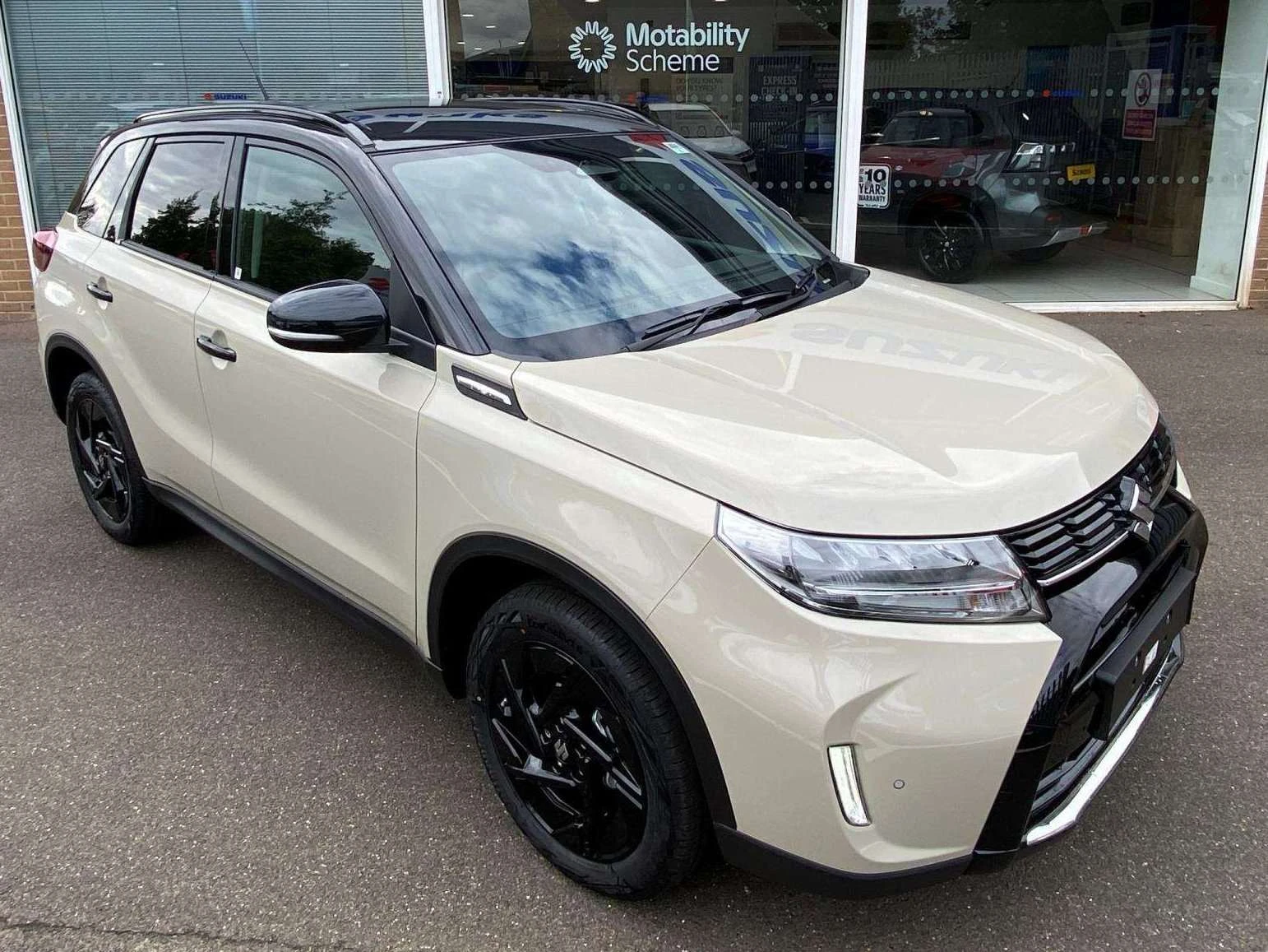 Vehicle image 1