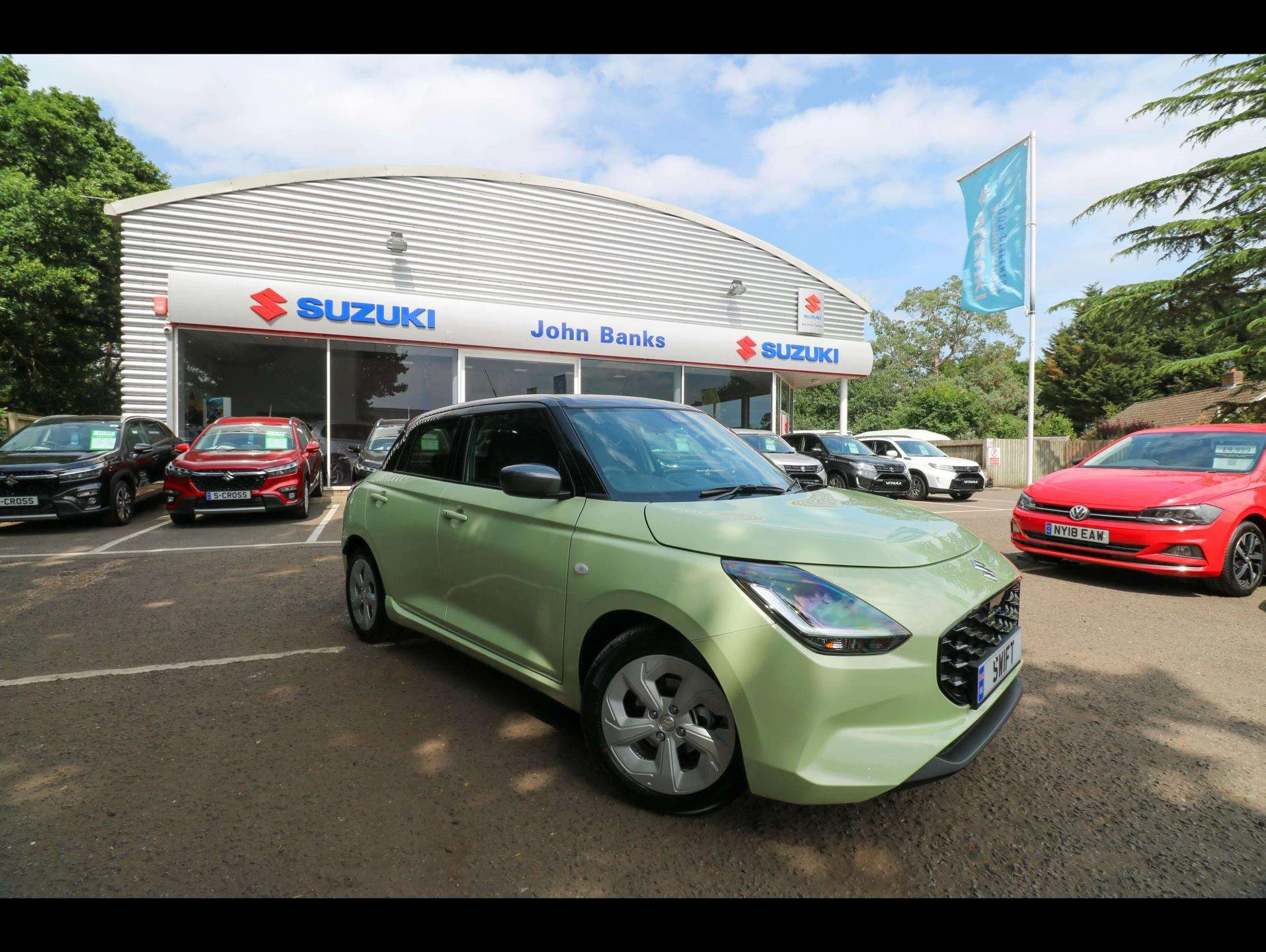 Vehicle image 1