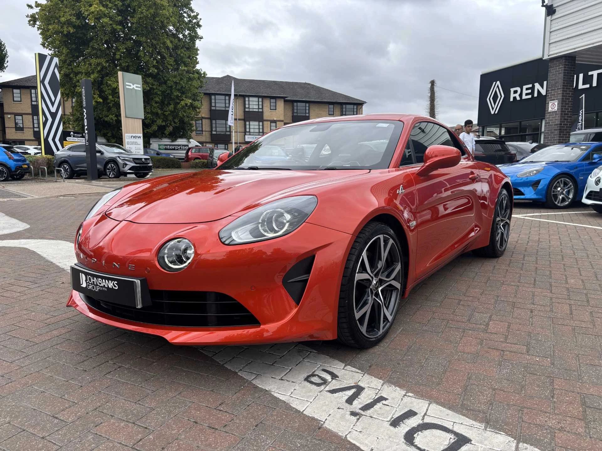 Vehicle image 7