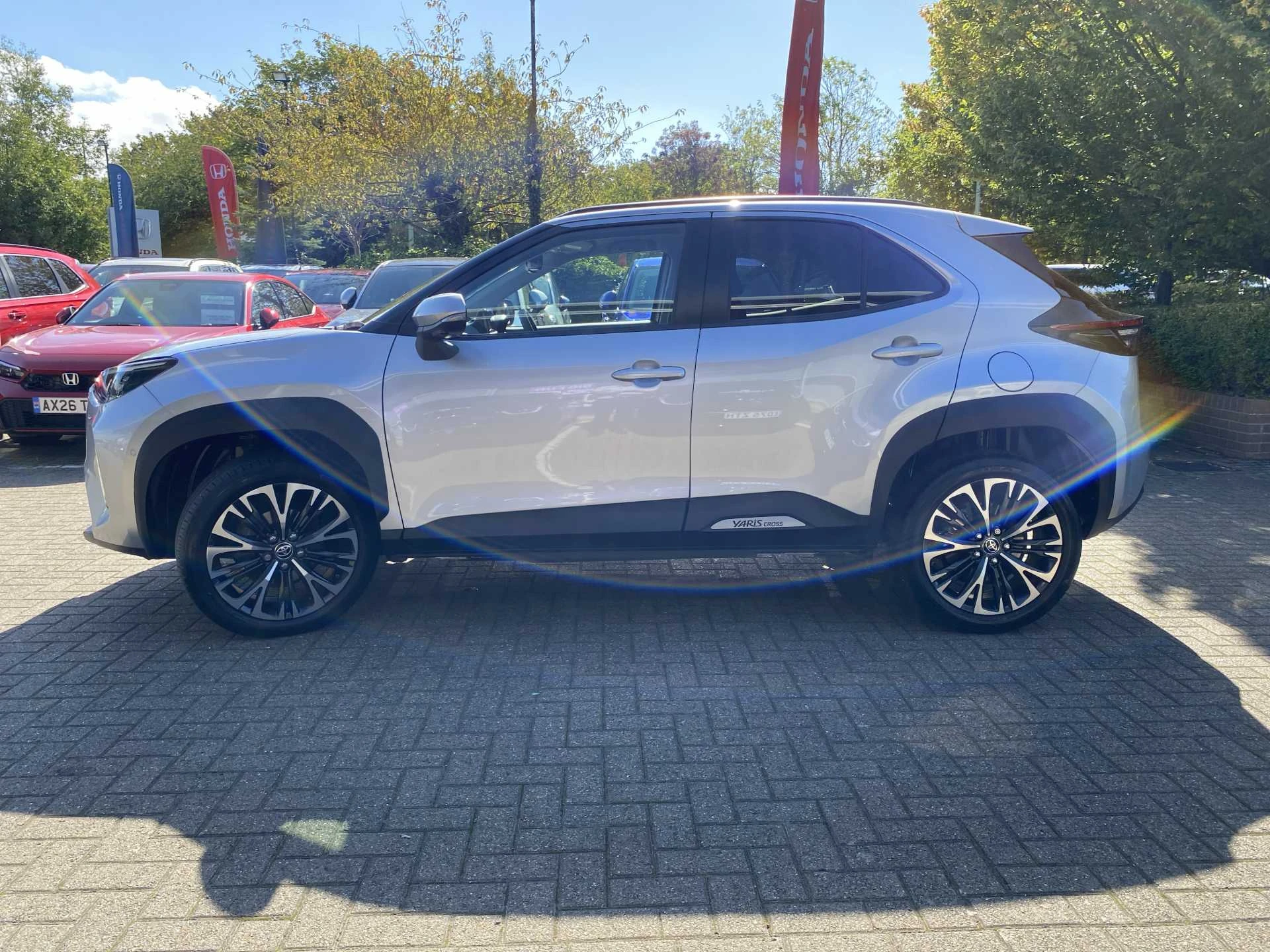 Vehicle image 4