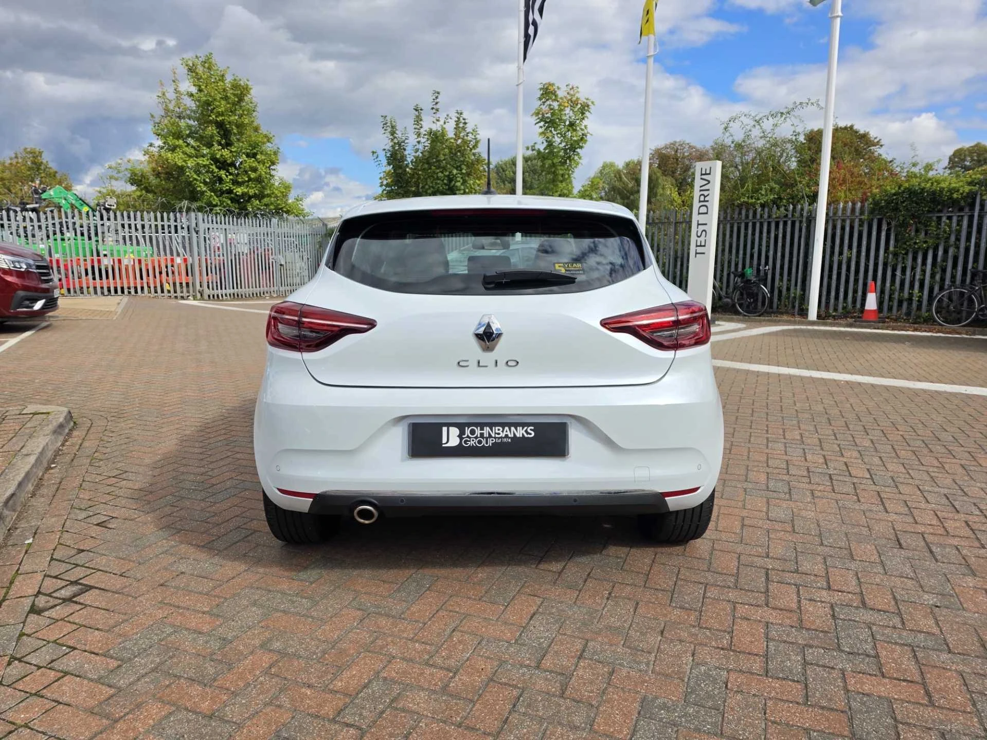 Vehicle image 3
