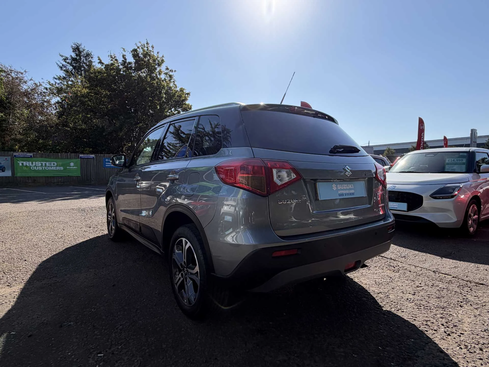 Vehicle image 3