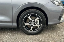 Vehicle Thumbnail 10