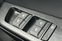 Vehicle Thumbnail 12